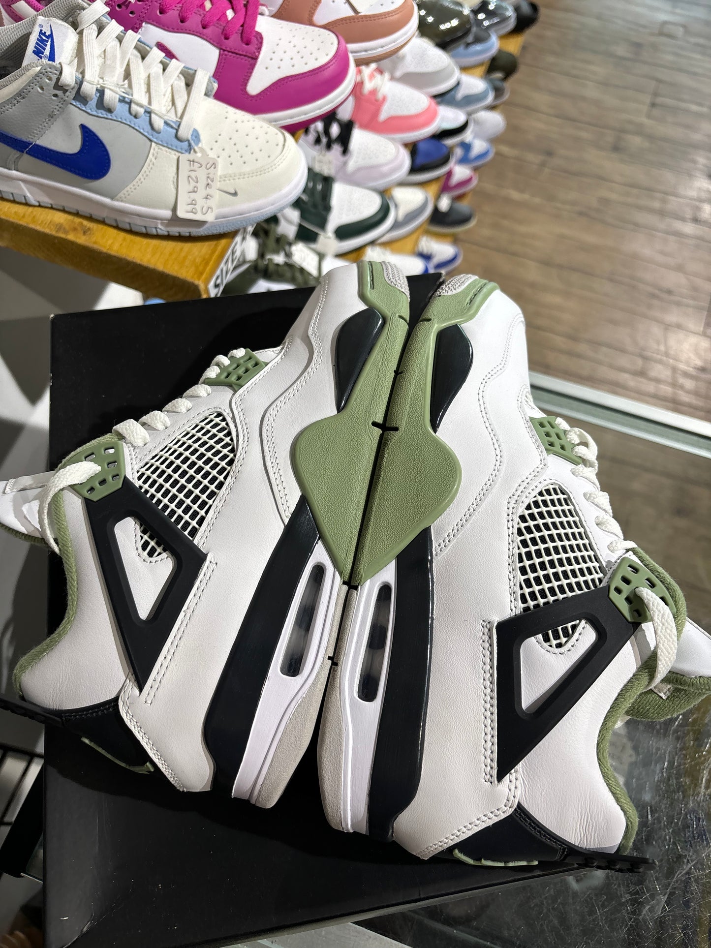 Jordan 4 Seafoam (W) UK 7