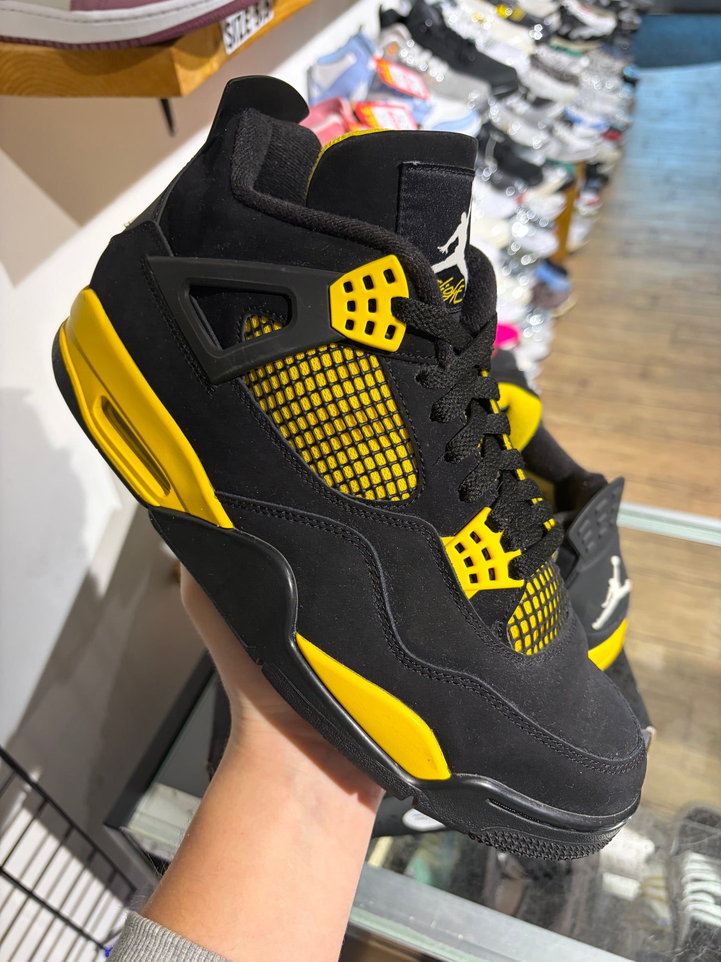 Air Jordan 4 Yellow Thunder UK 10.5