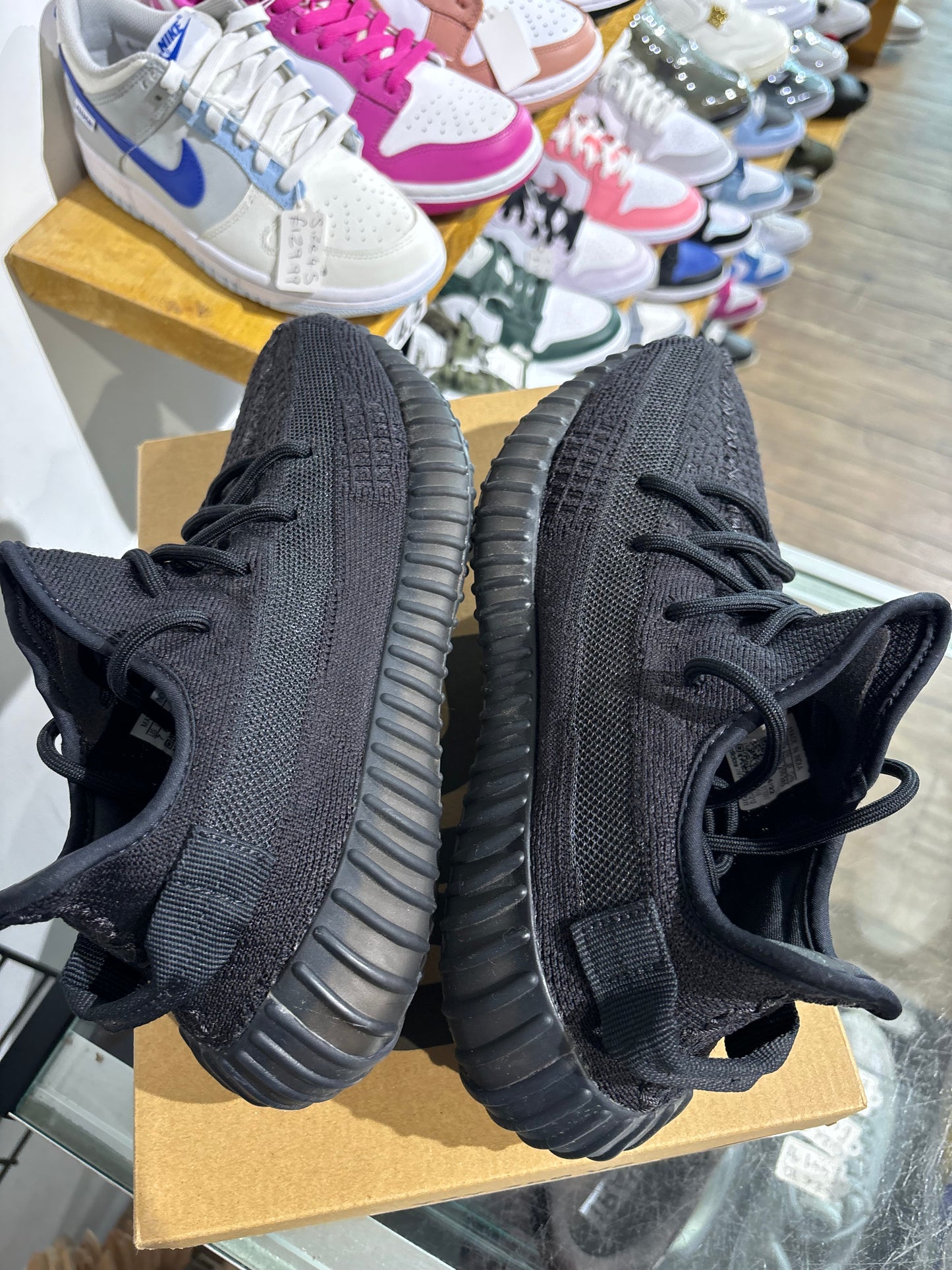 Yeezy 350 Onyx UK 6.5
