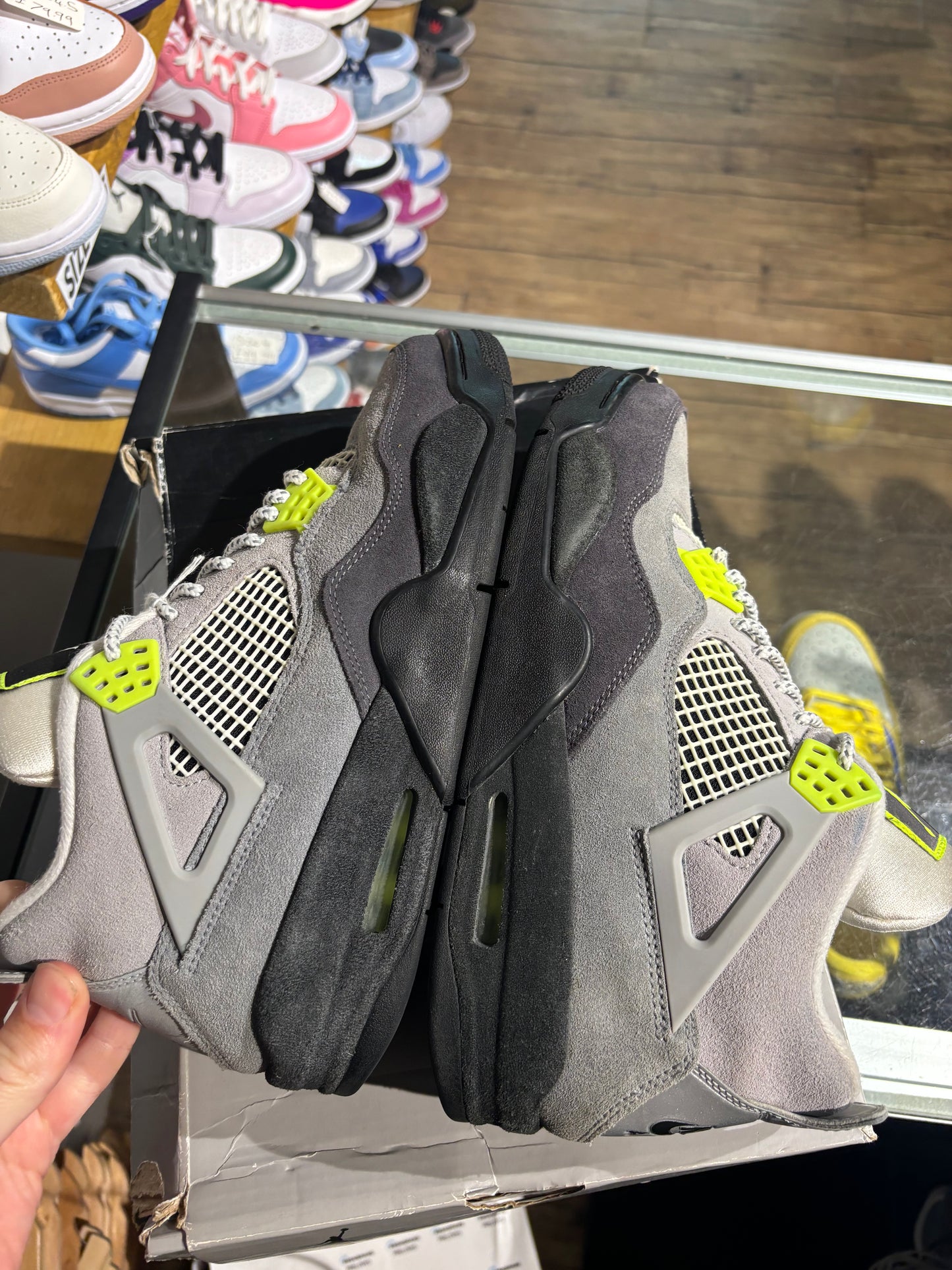 Nike Air Jordan 4 Neon UK 8