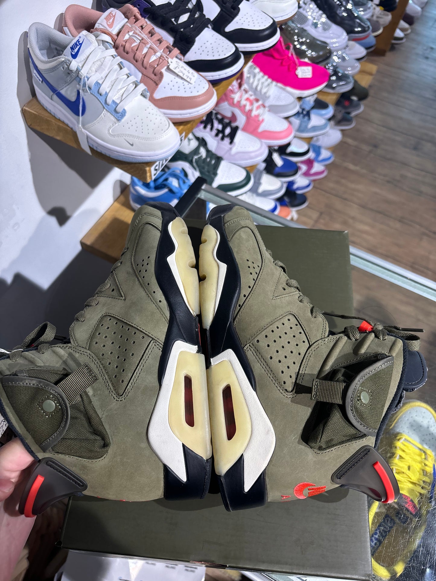 Air Jordan 6 x Travis Scott Medium Olive UK 8
