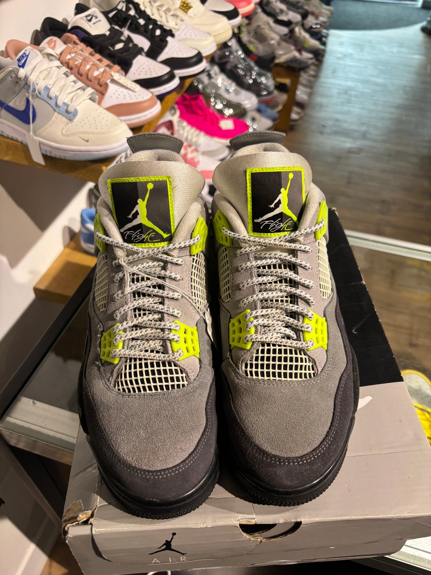 Nike Air Jordan 4 Neon UK 8