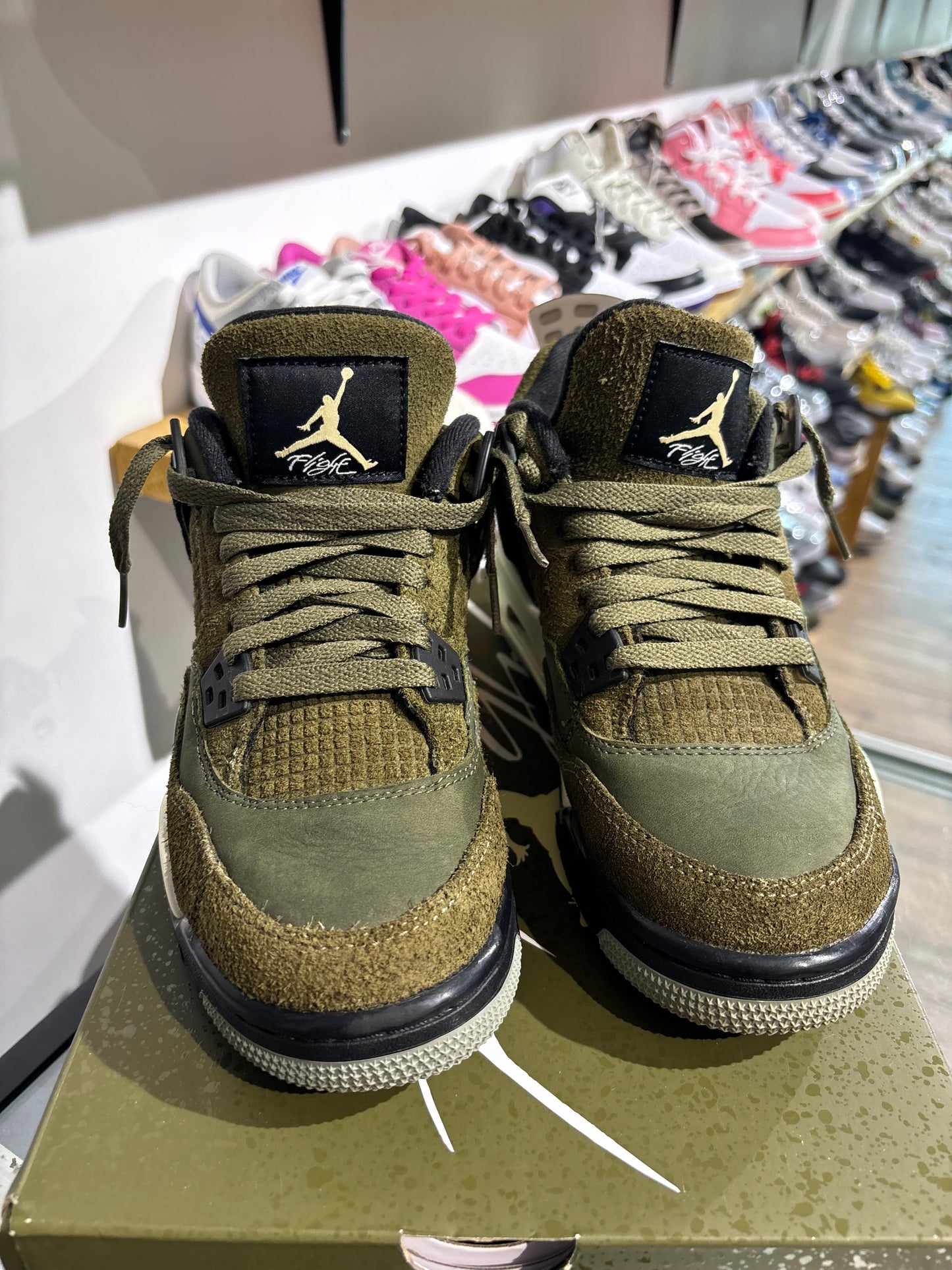 Jordan 4 Olive Craft UK 5.5 (GS)