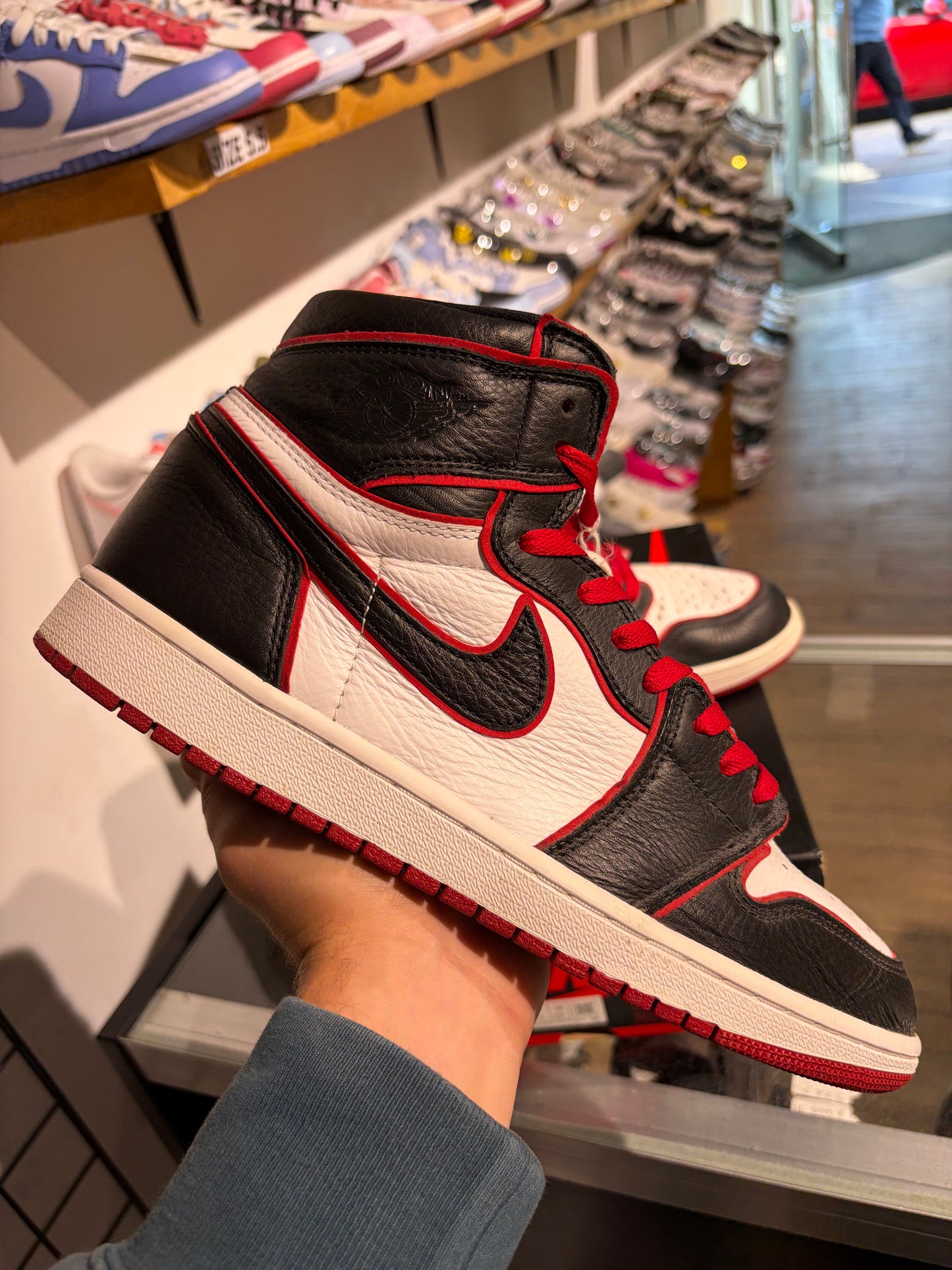 Jordan 1 High Bloodline UK 10