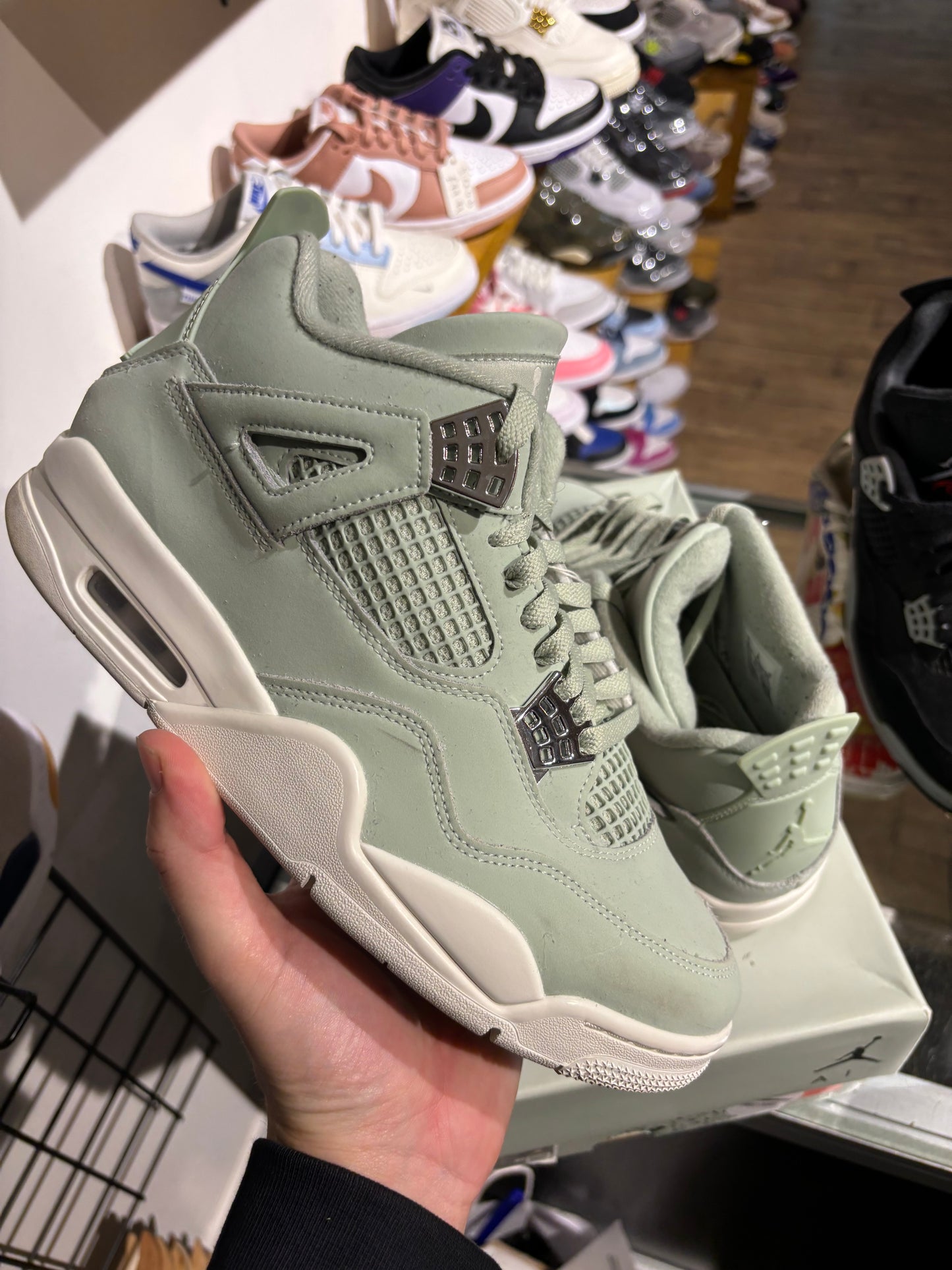 Air Jordan 4 Retro Seafoam Sail (W)