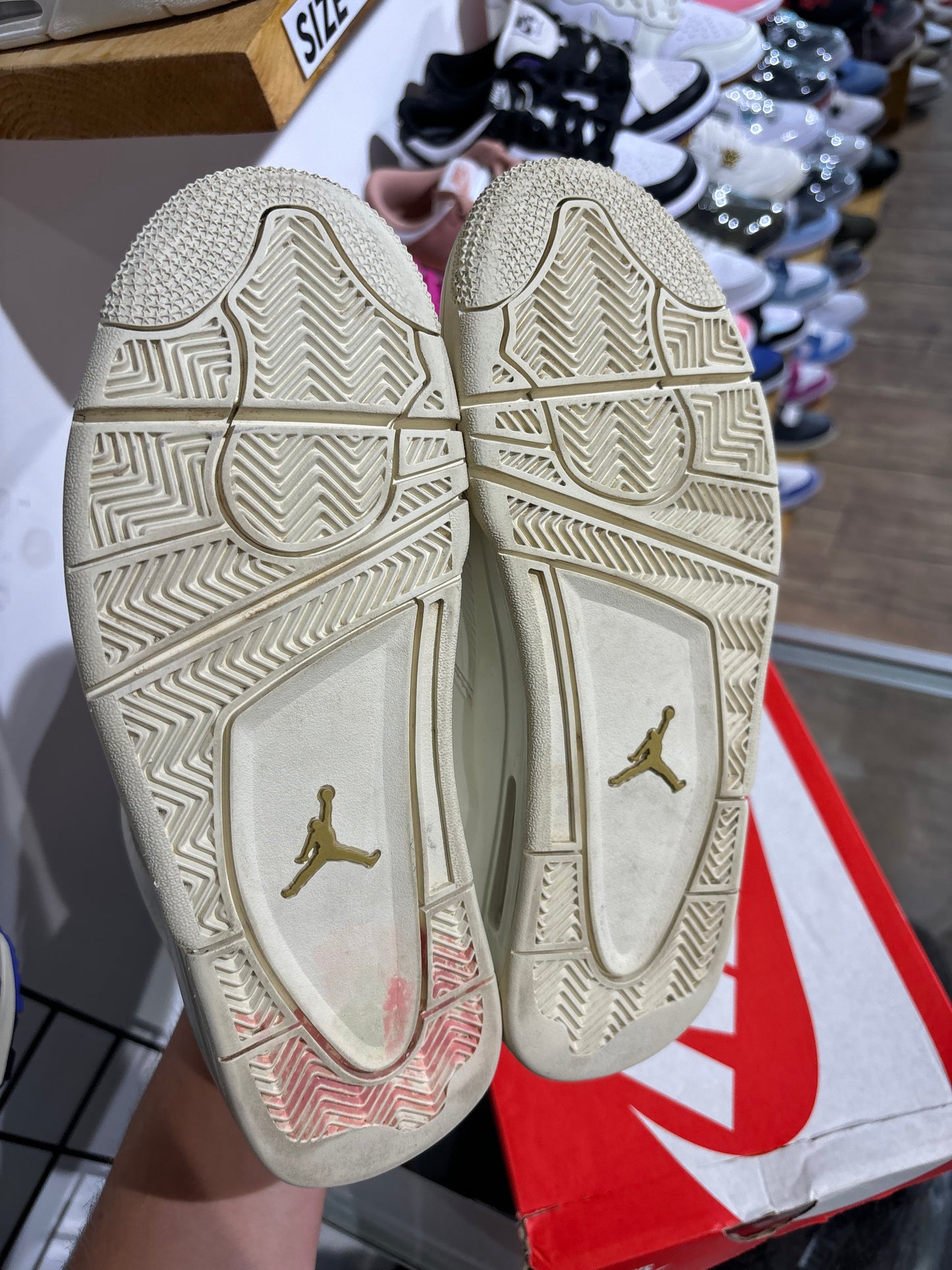 Jordan 4 Metallic Gold (W) UK 7