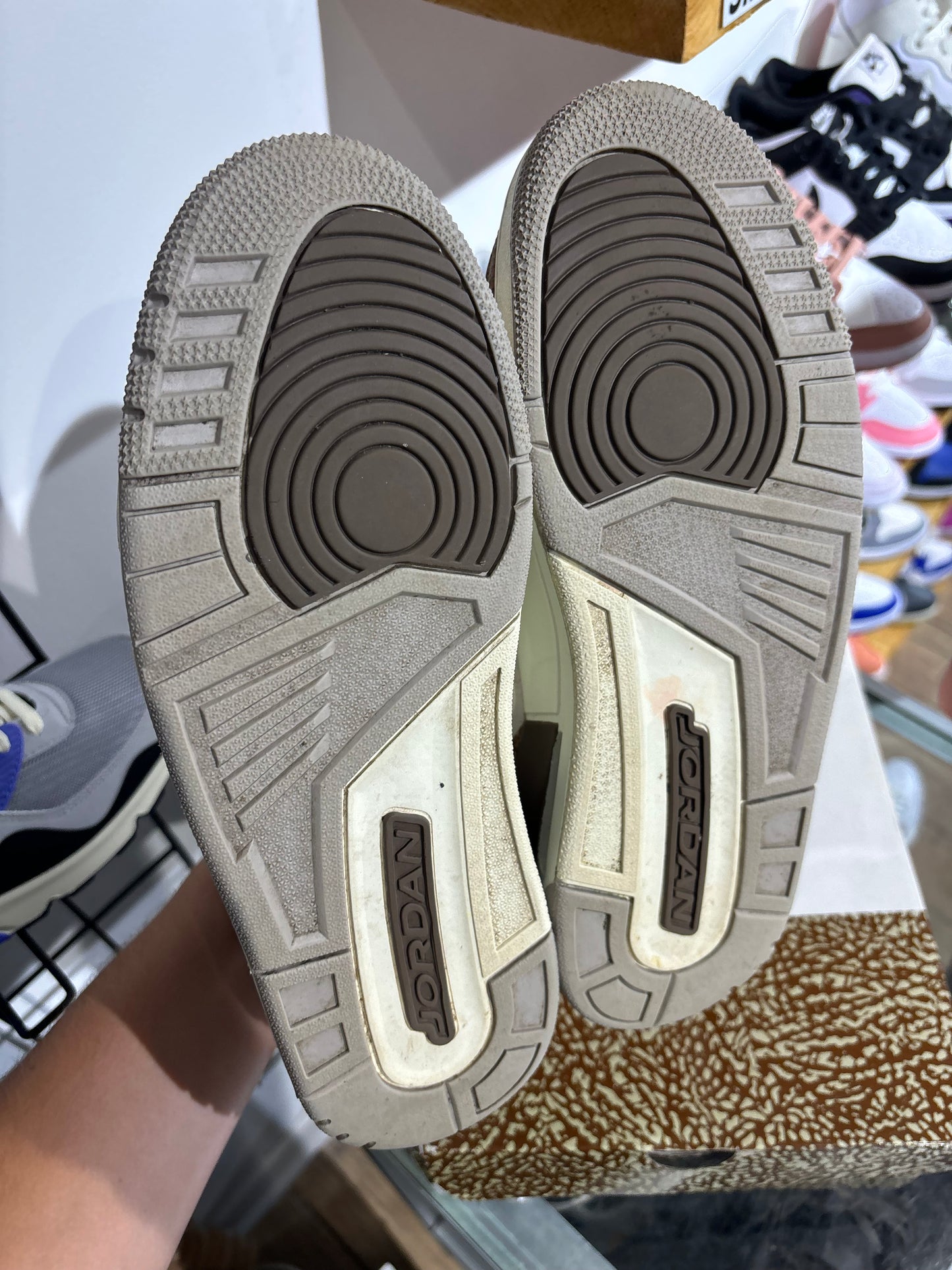 Jordan 3 Palomino UK 8