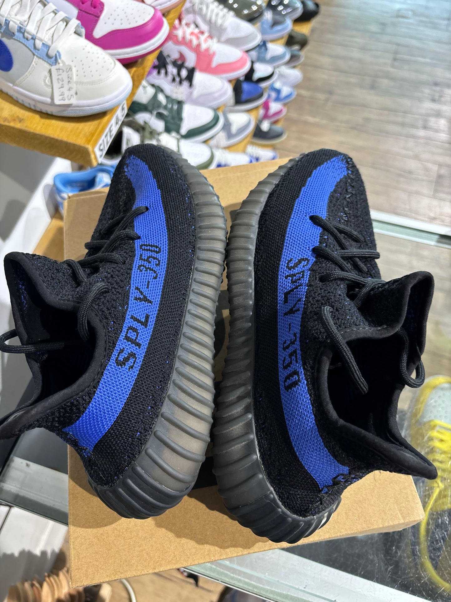 Yeezy 350 Dazzling Blue UK 6.5
