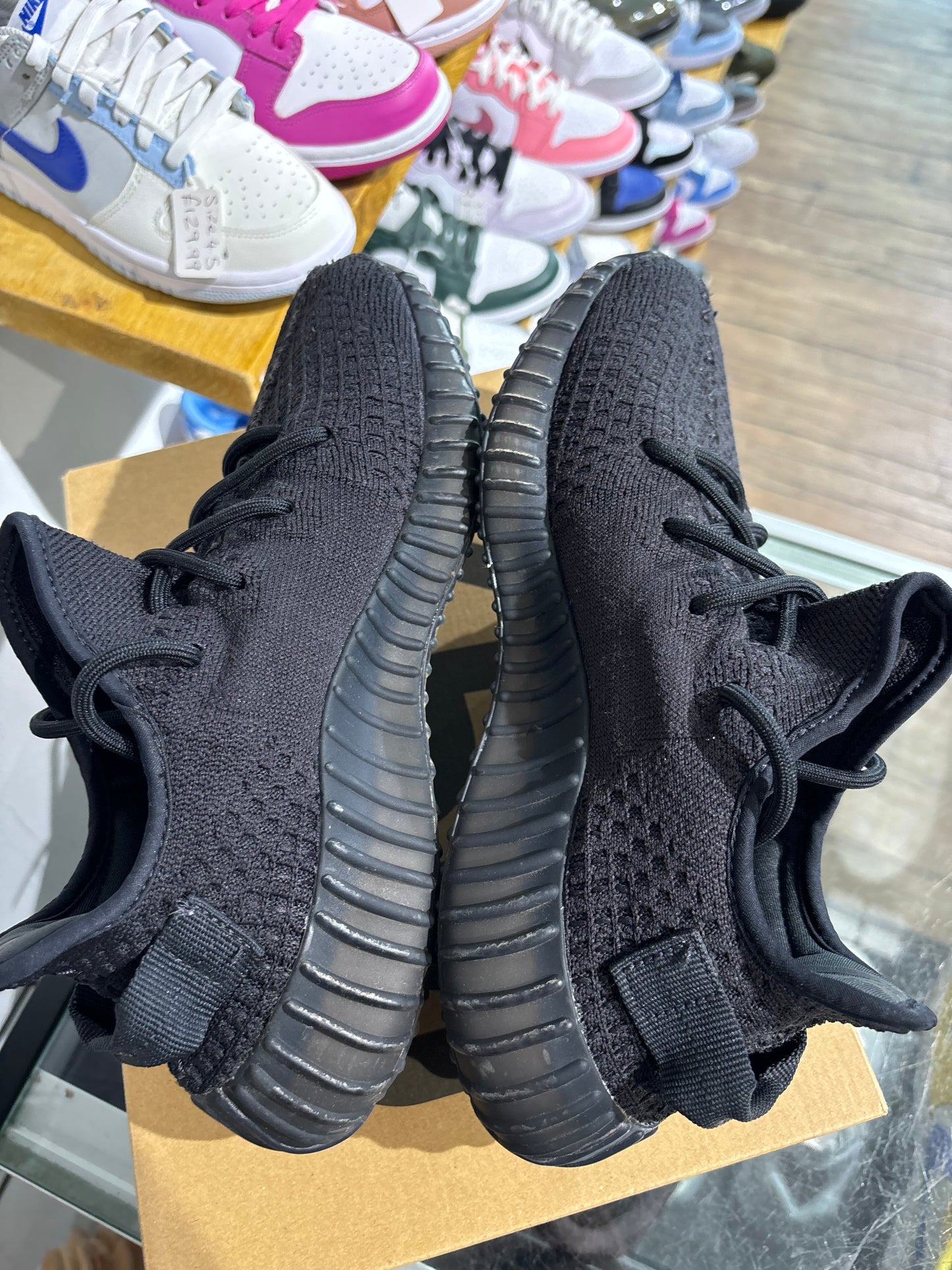 Yeezy 350 Onyx UK 6.5