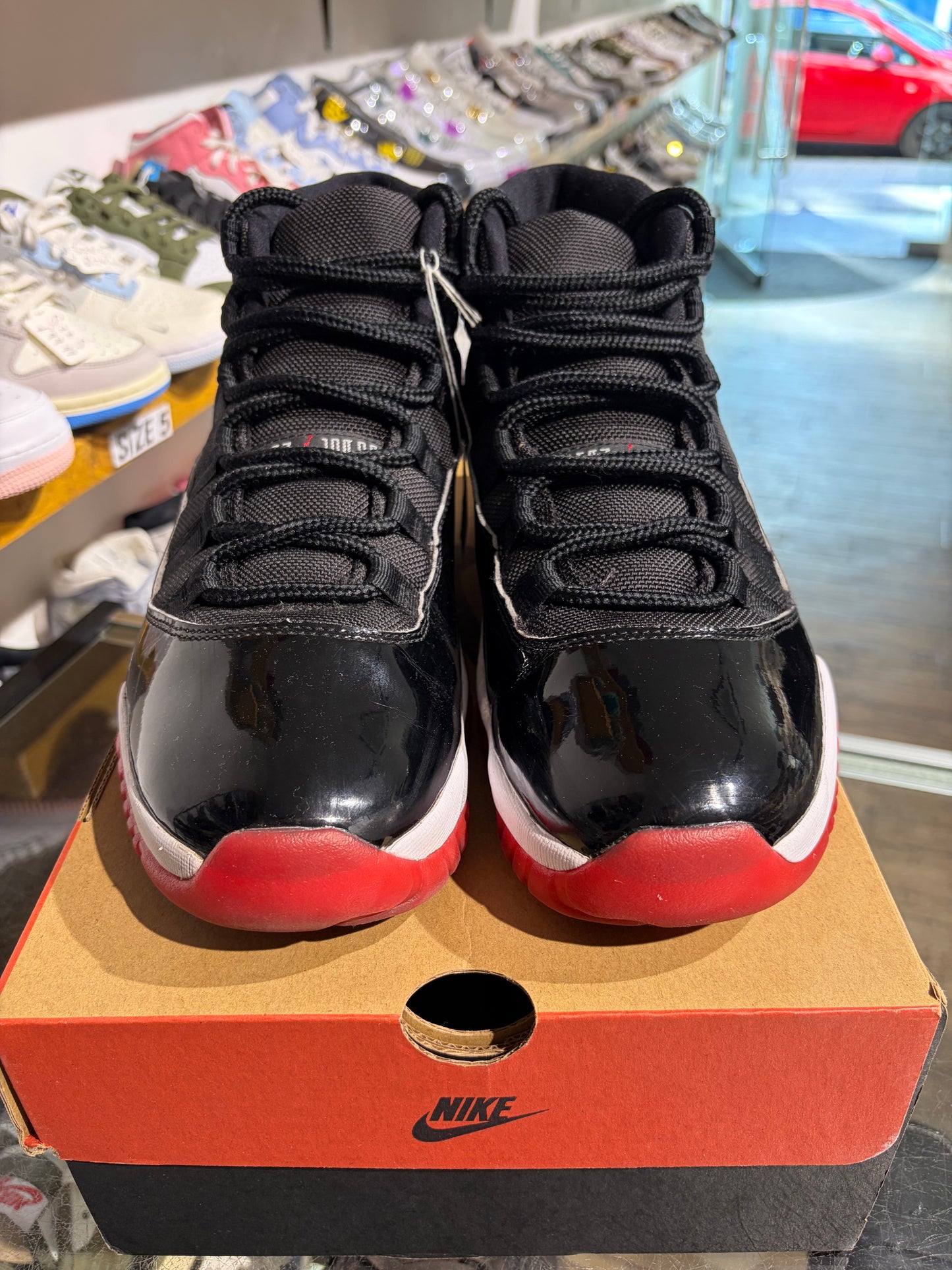 Air Jordan 11 Bred UK 10