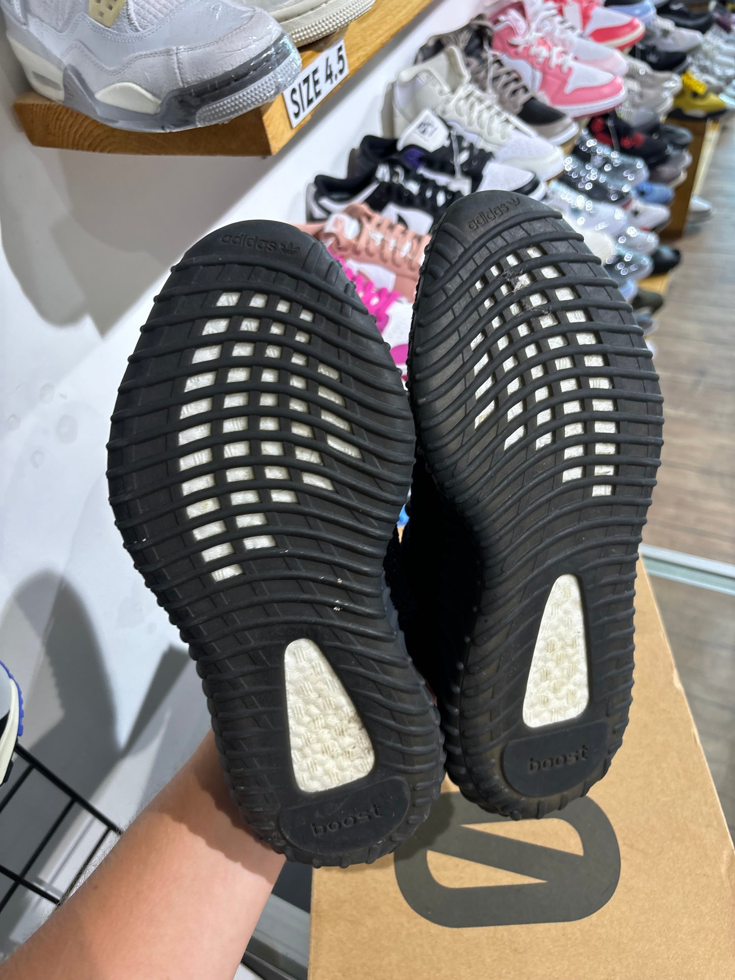 Yeezy 350 Dazzling Blue UK 6.5