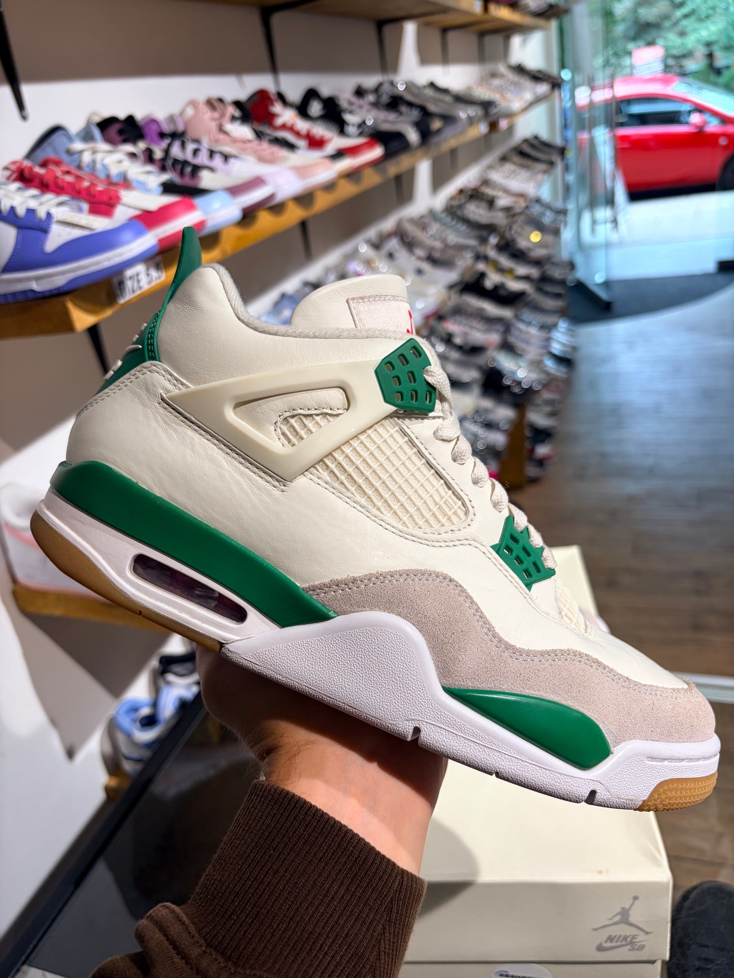 Air Jordan 4 SB Pine Green UK 8.5