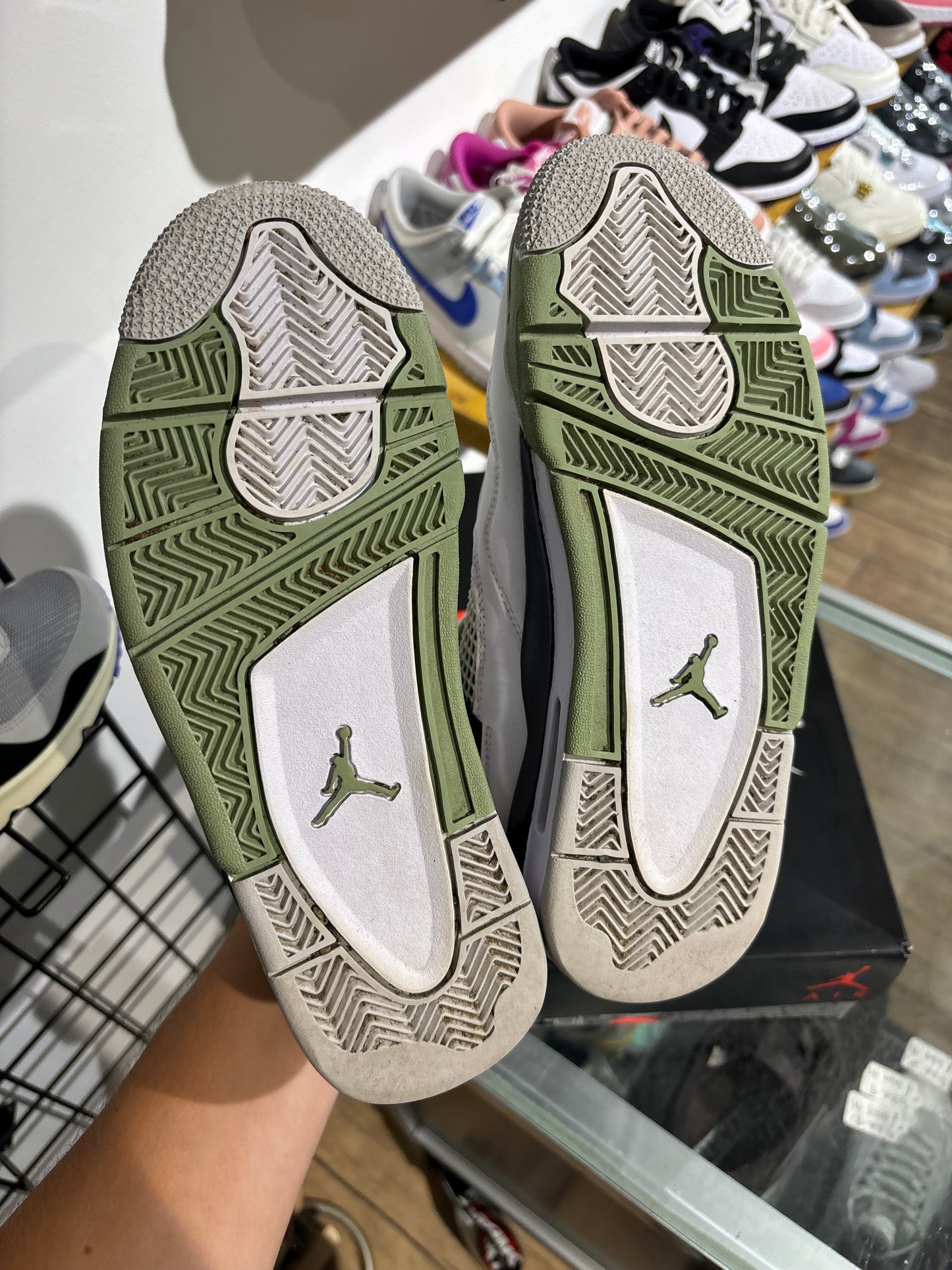 Jordan 4 Seafoam UK 6