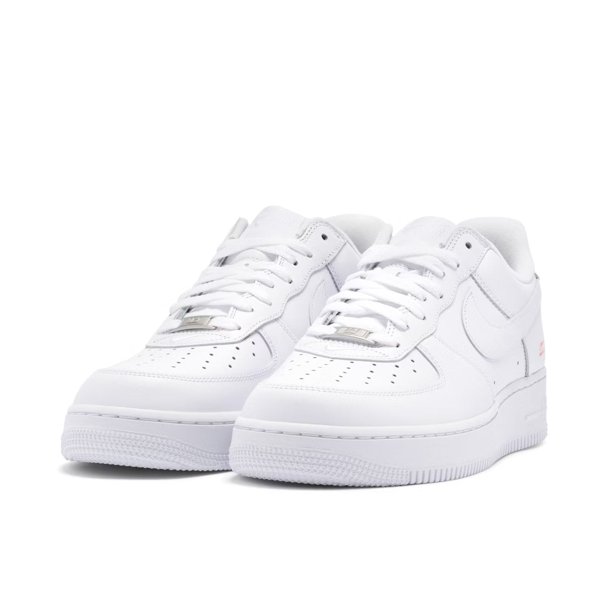 Nike Air Force 1 Low Supreme White