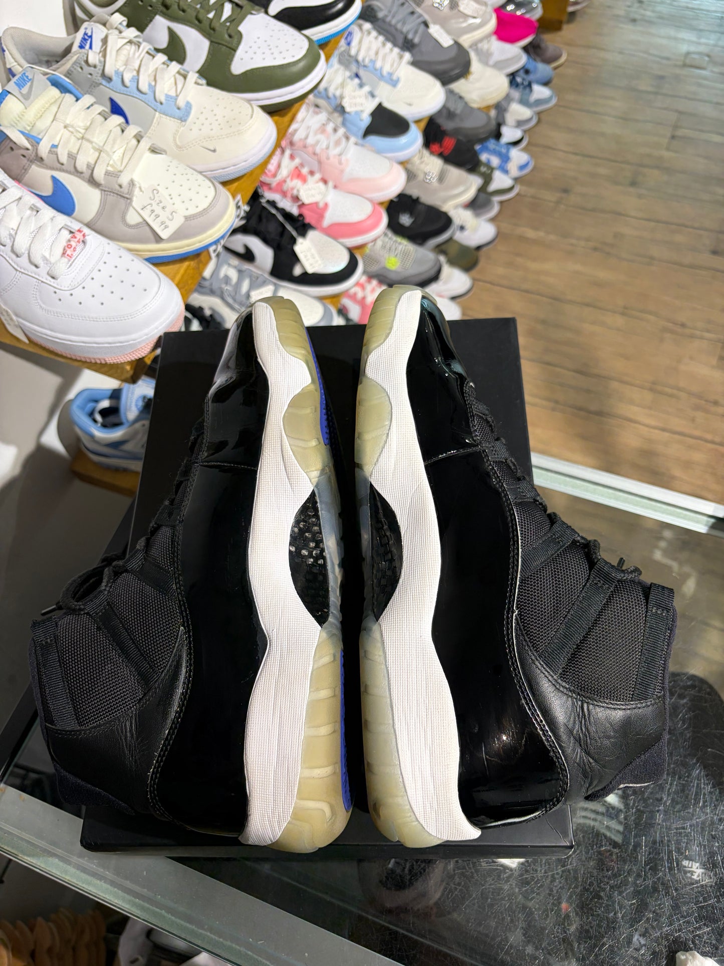 Air Jordan 11 Space Jam UK 11