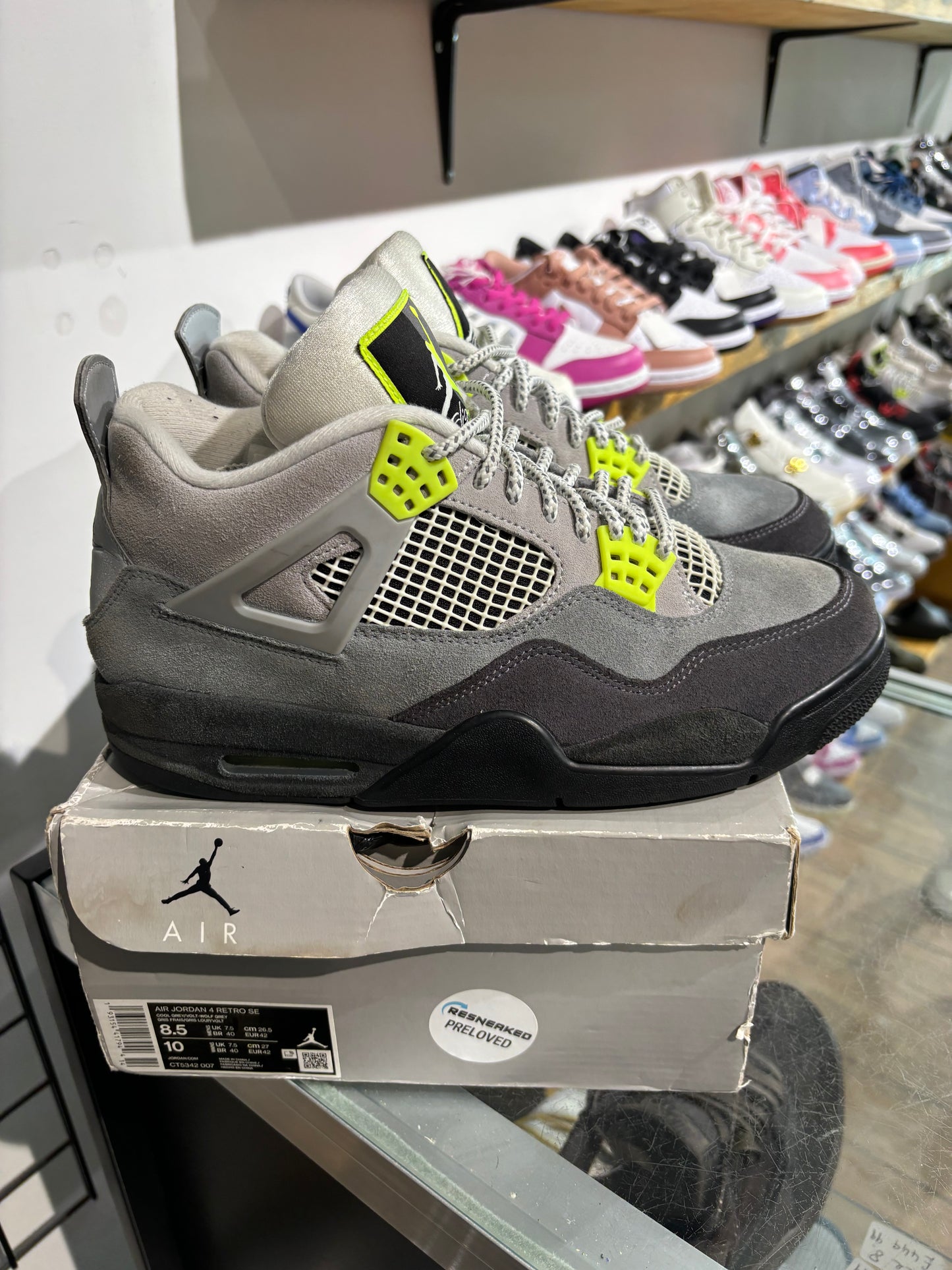 Jordan 4 Neon UK 7.5