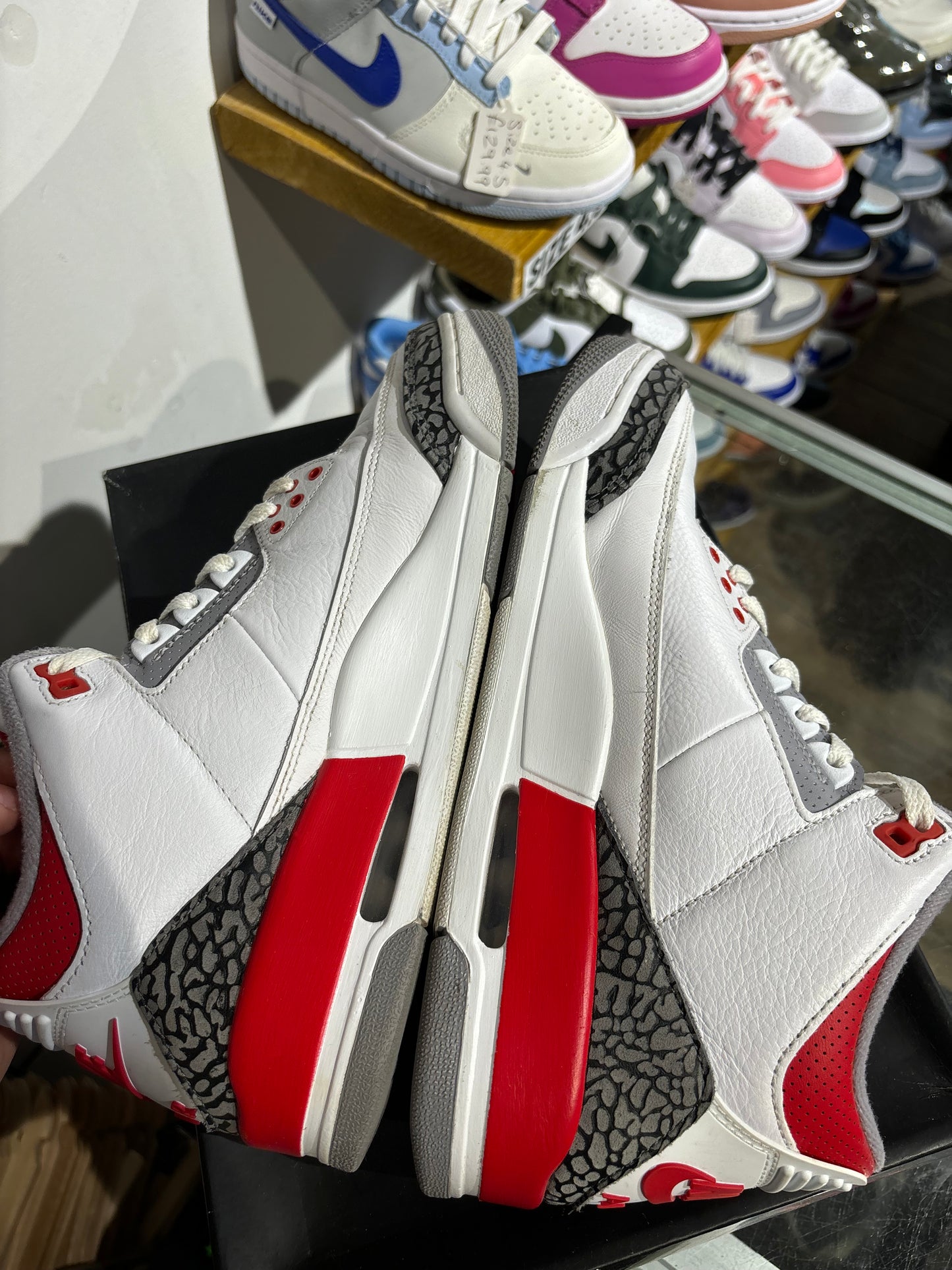 Jordan 3 Fire Red UK 8