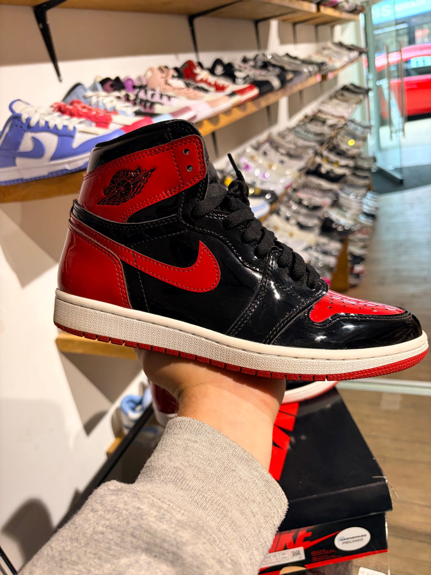 Jordan 1 High Patent Bred UK 7