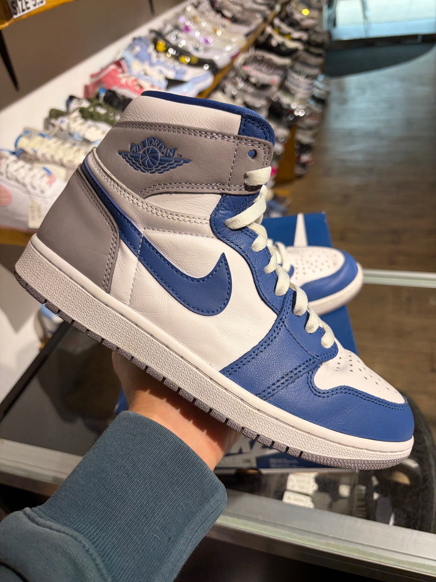 Jordan 1 High True Blue UK 7.5