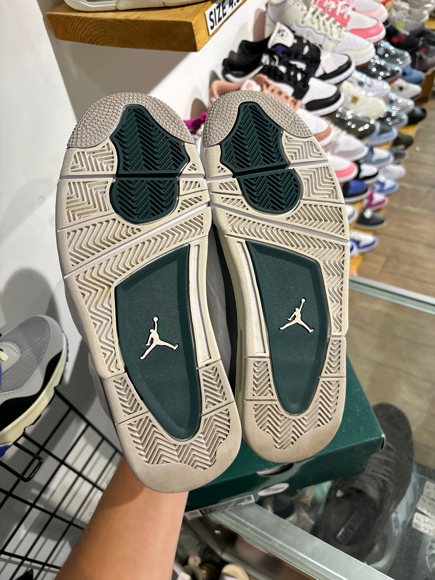 Jordan 4 Oxidised Green UK 7.5