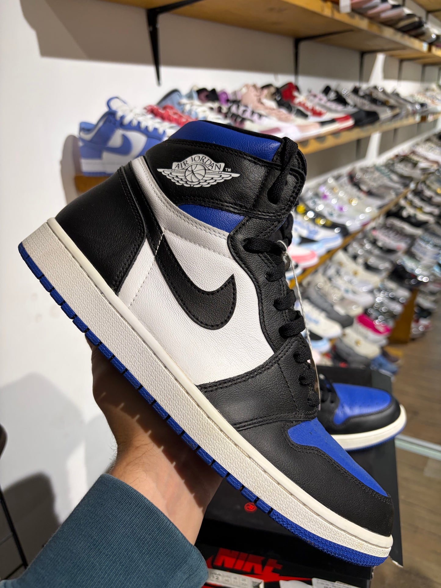 Air Jordan 1 High Retro Royal Toe UK 11