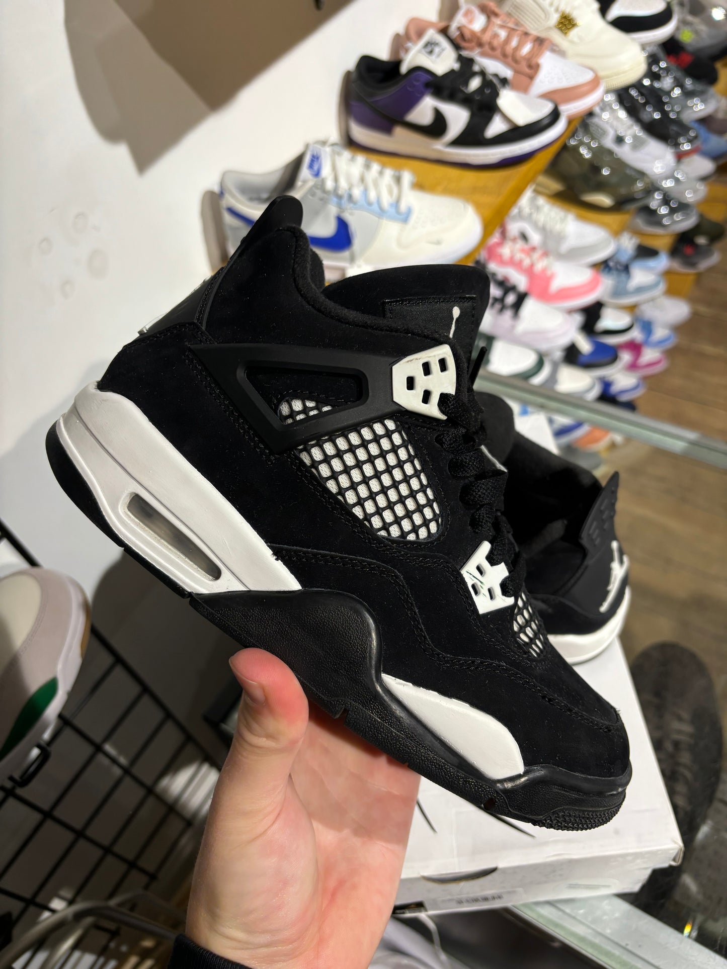 Jordan 4 White Thunder UK 5.5 (GS)