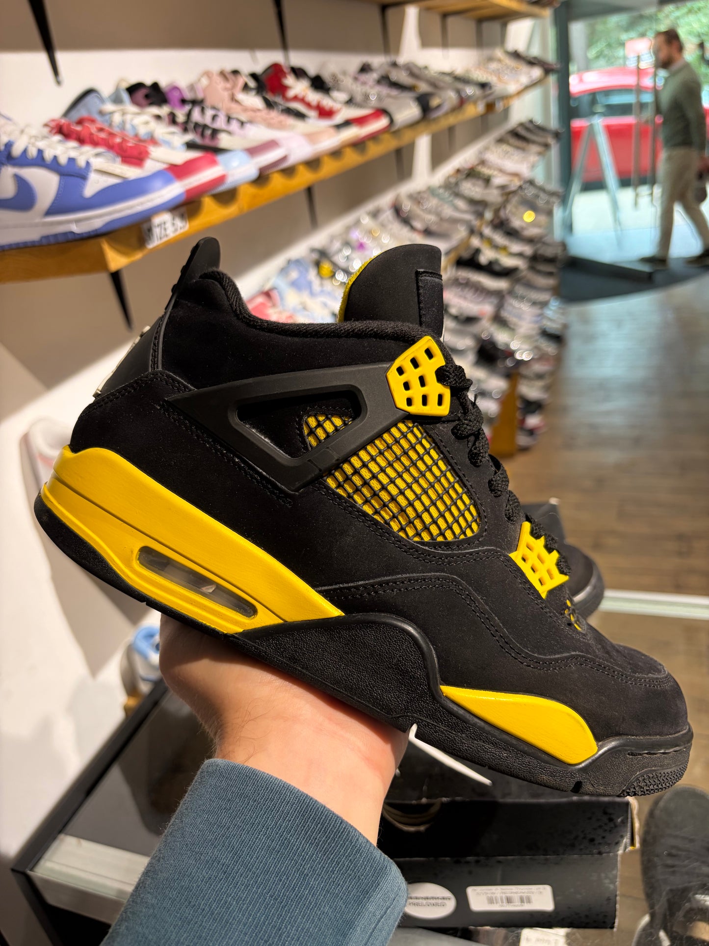 Air Jordan 4 Yellow Thunder UK 9