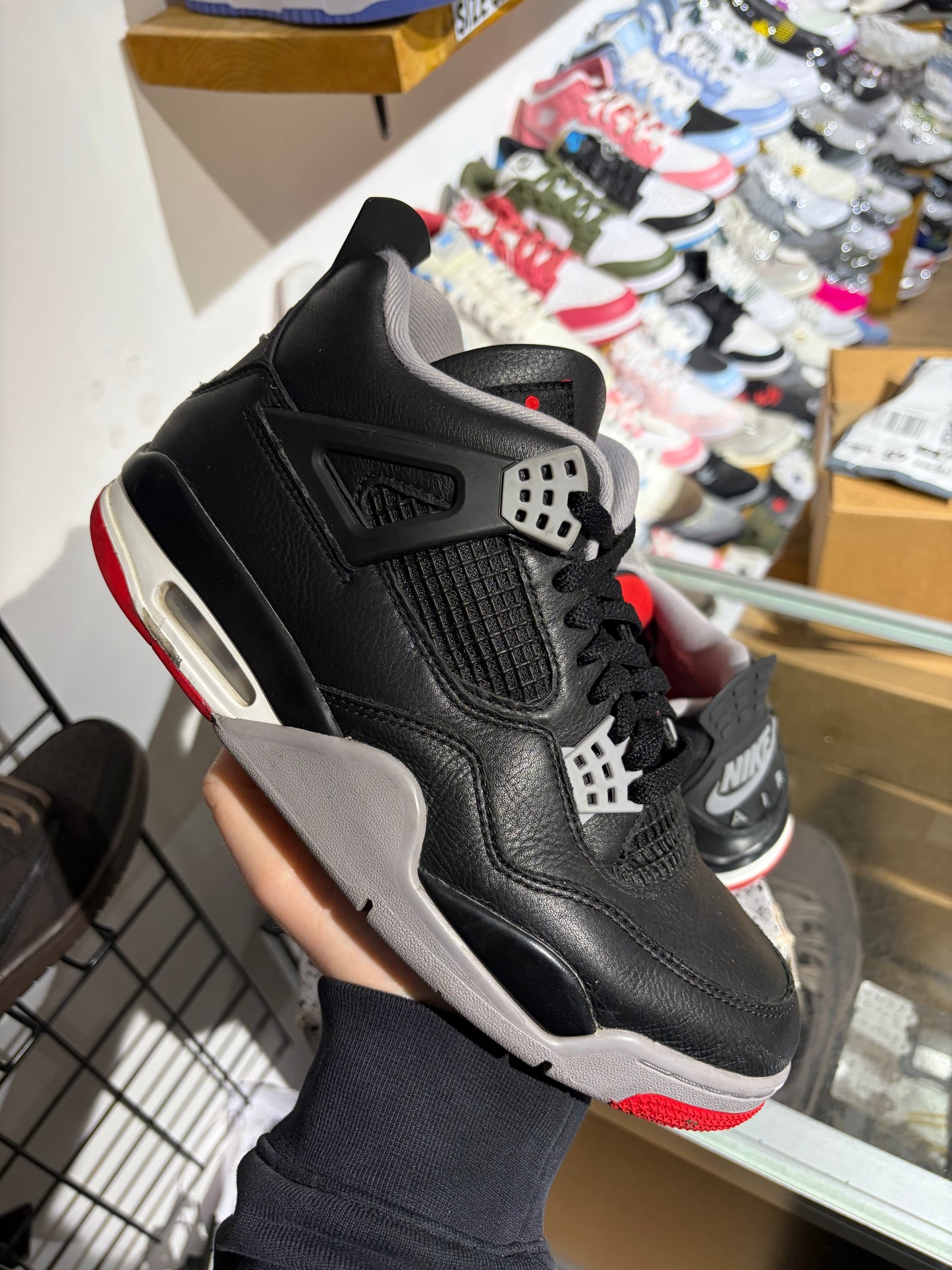 Air Jordan 4 Bred UK 8