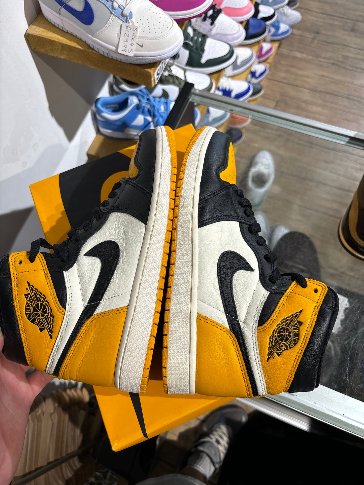 Jordan 1 High Taxi UK 8