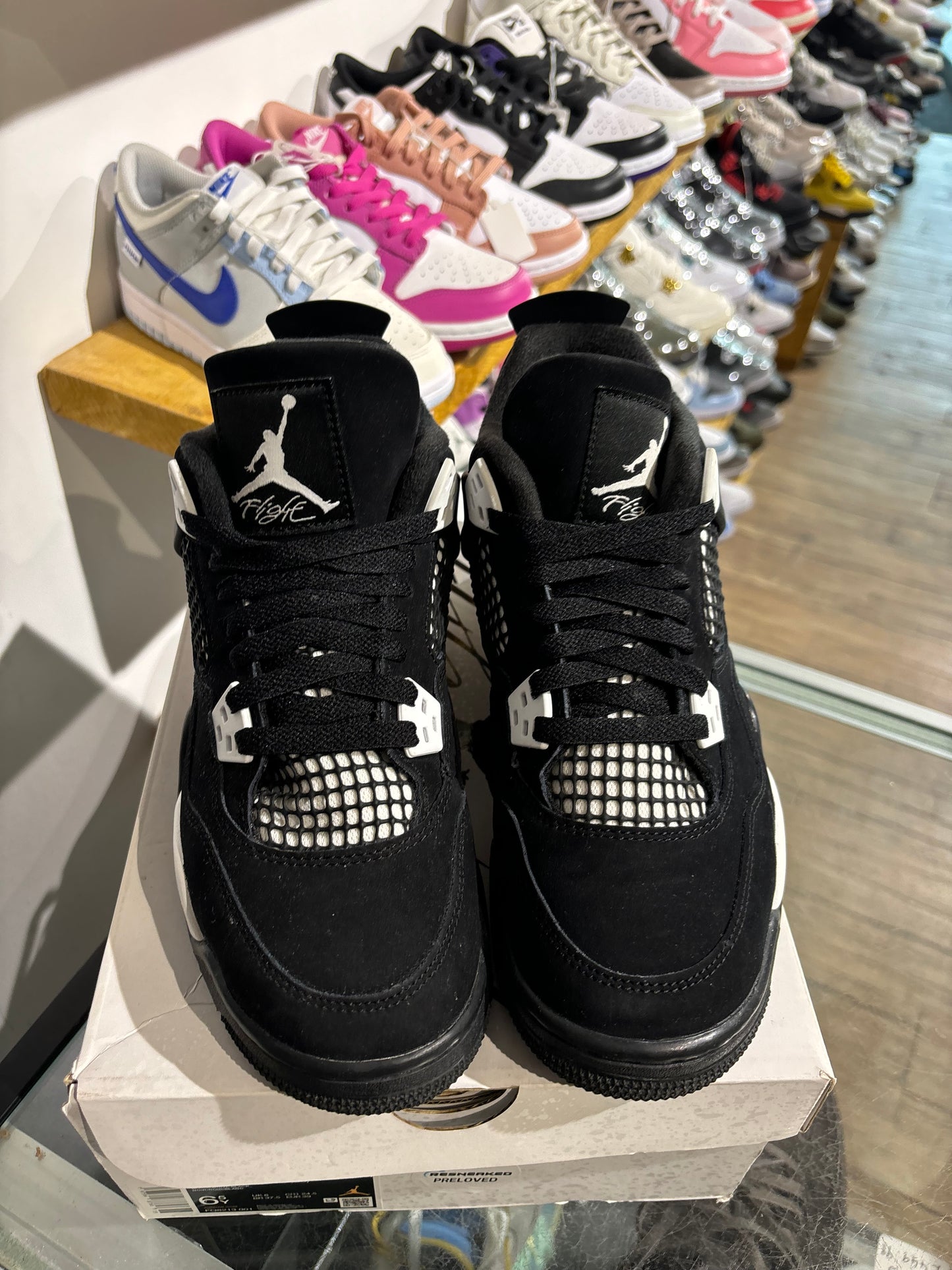 Jordan 4 White Thunder UK 6 (GS)
