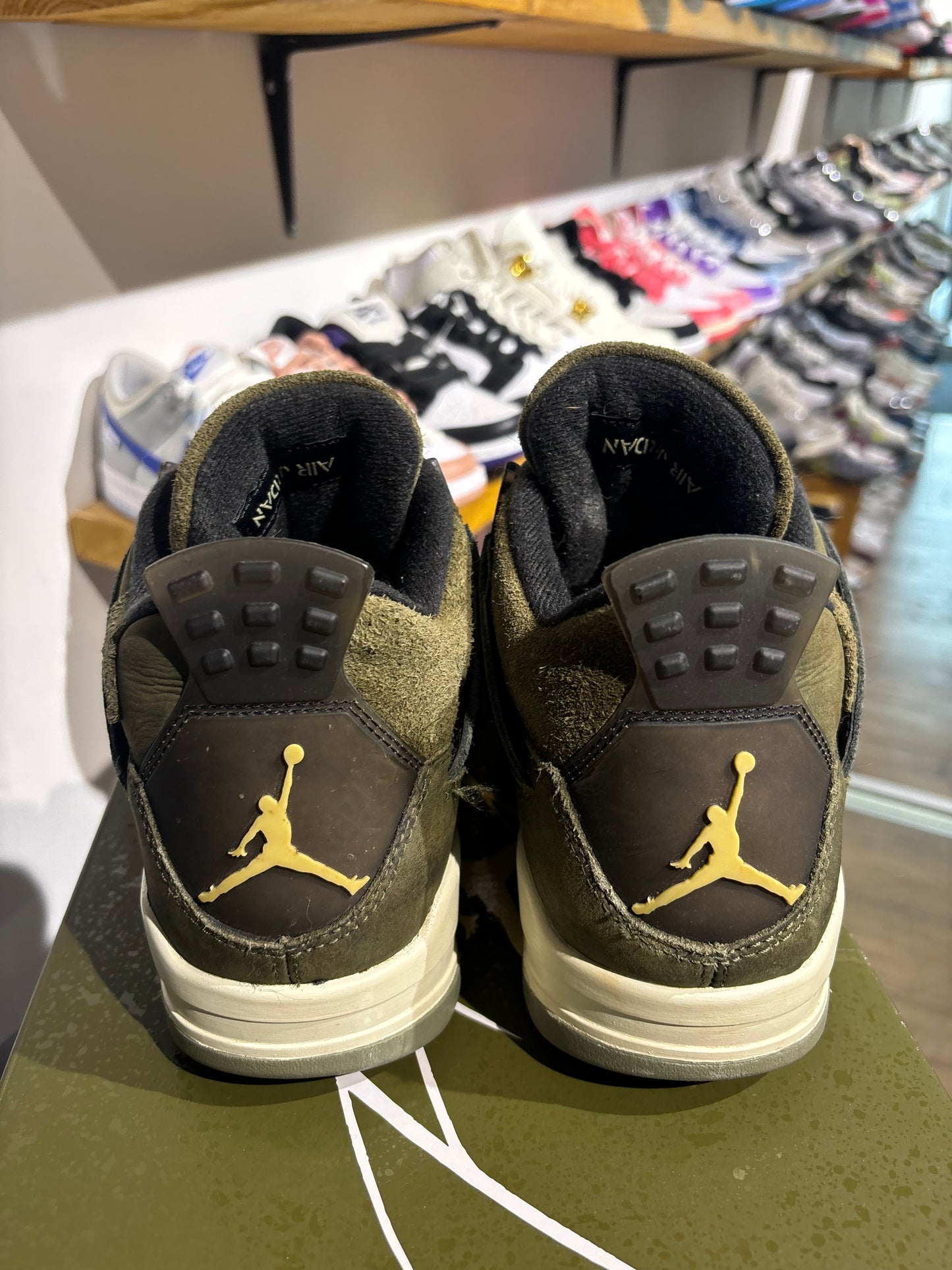 Air Jordan 4 SE Craft Olive UK 8