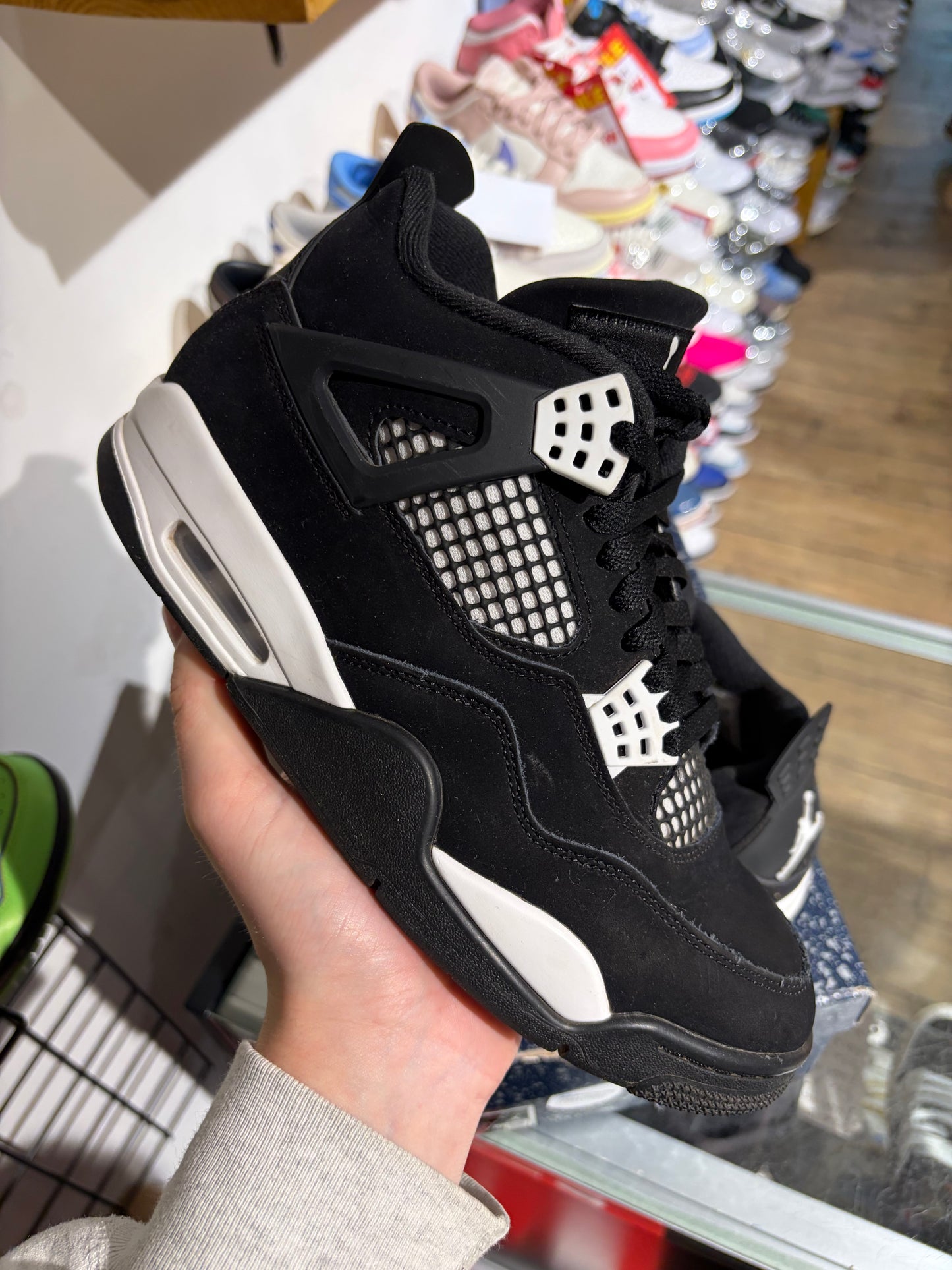 Air Jordan 4 White Thunder UK 7