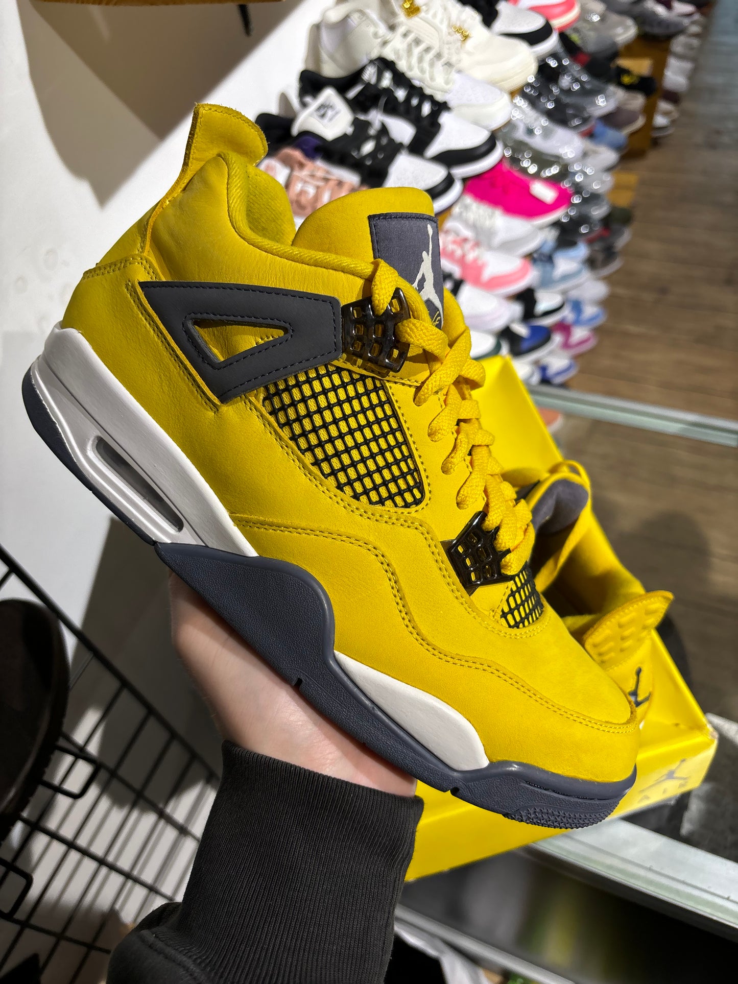 Air Jordan 4 Lightning UK 10