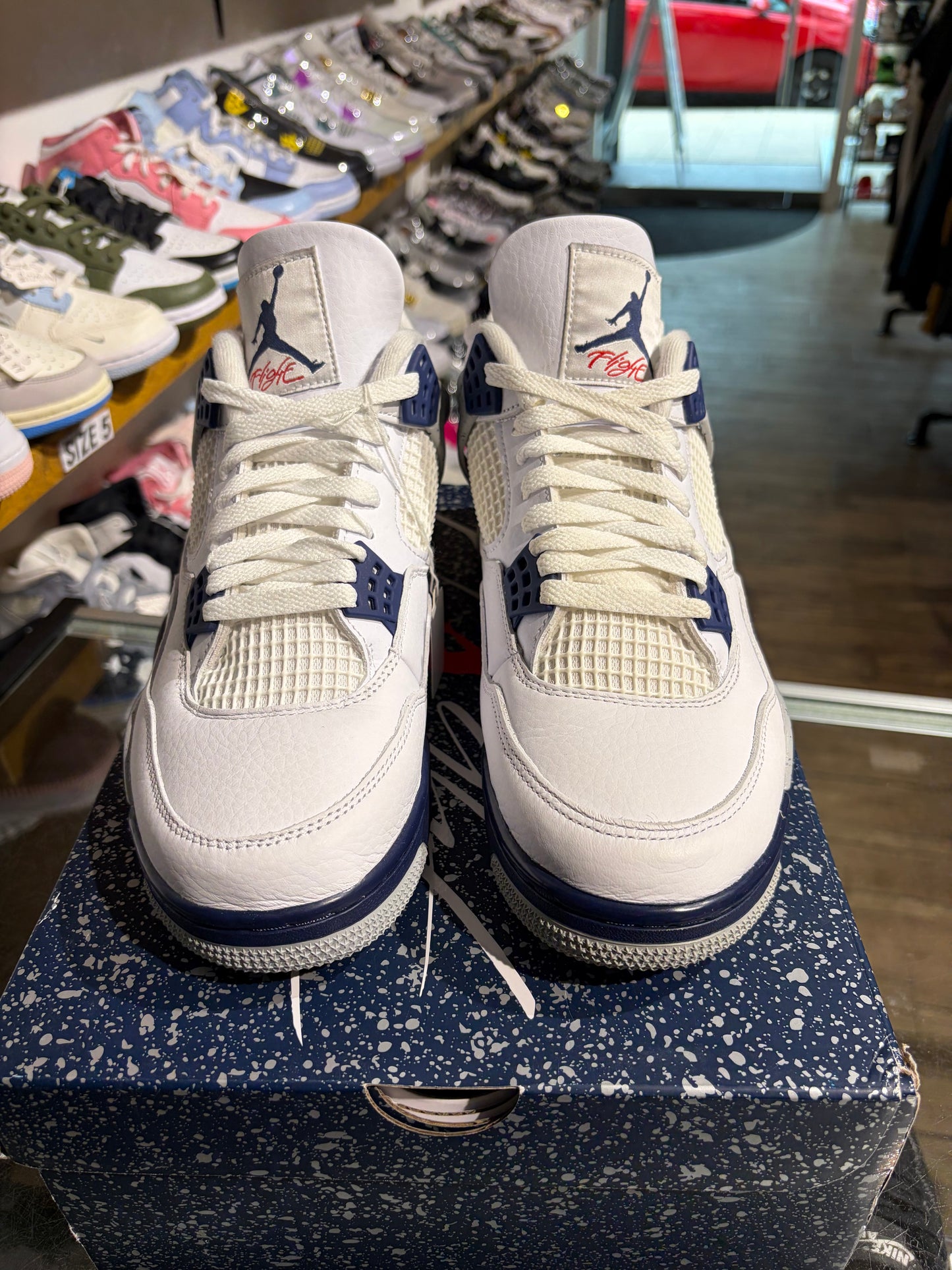 Air Jordan 4 Midnight Navy UK 9