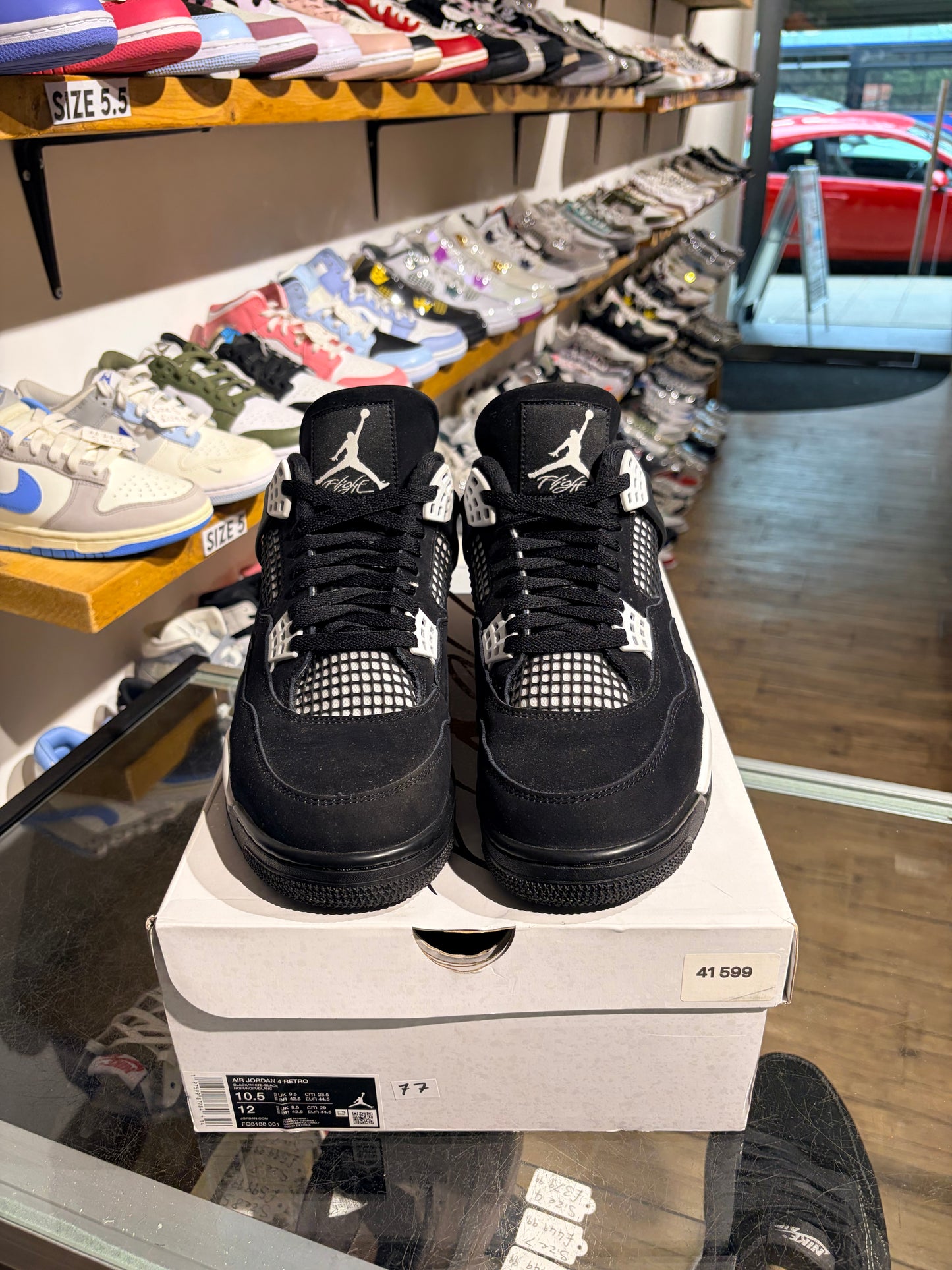 Jordan 4 White Thunder UK 9.5