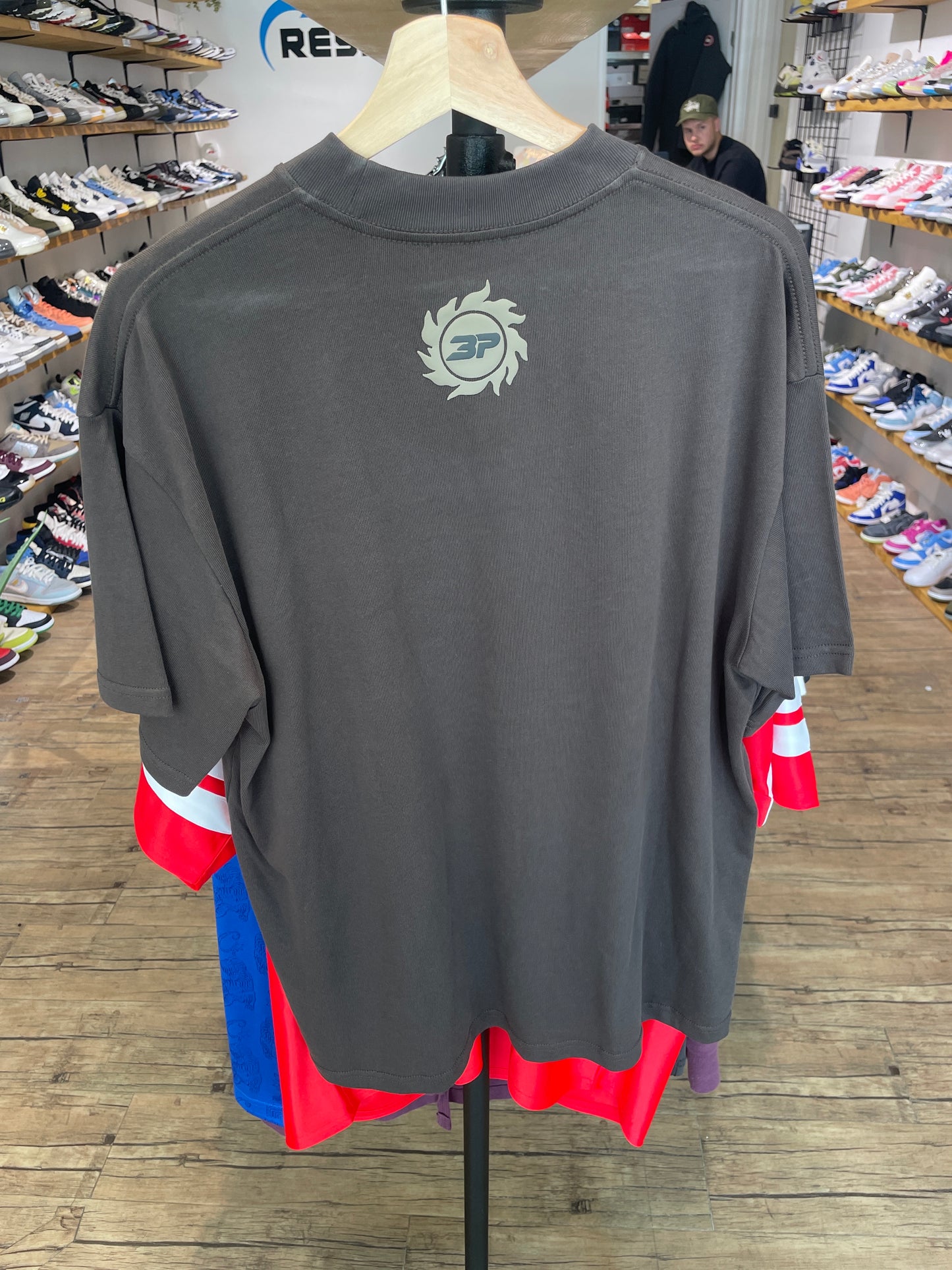 Broken Planet Tee (M)