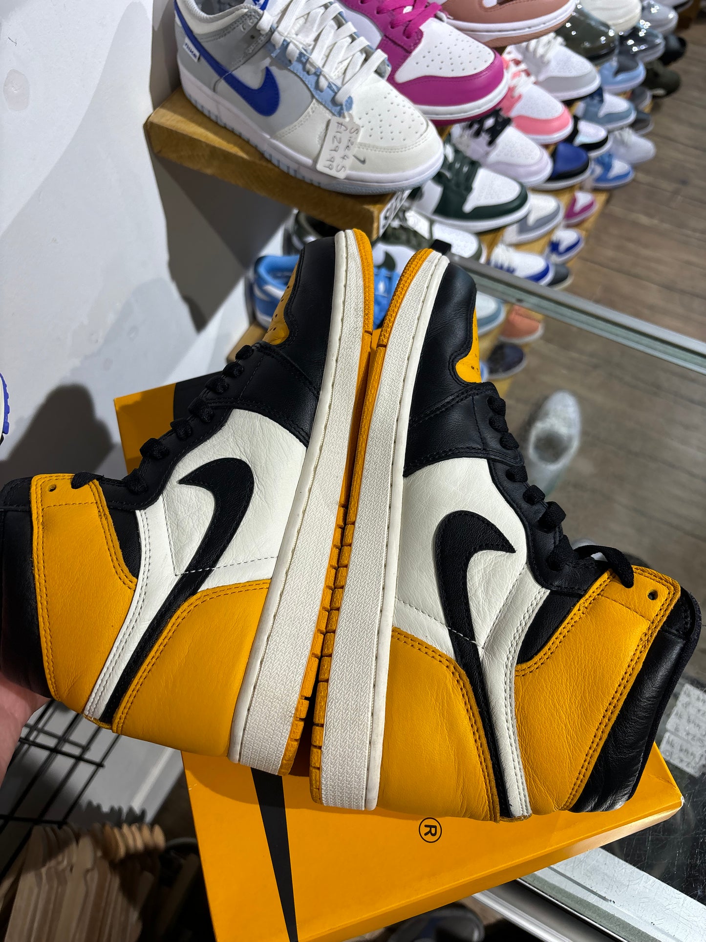Jordan 1 High Taxi UK 8