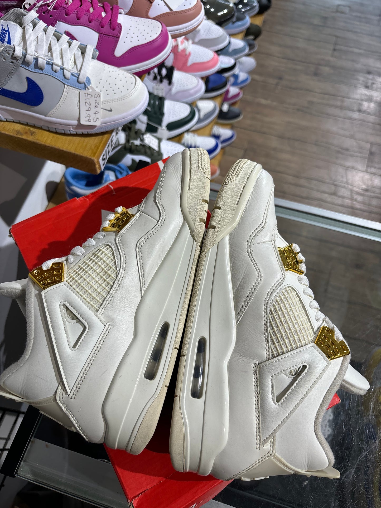 Jordan 4 Metallic Gold (W) UK 7