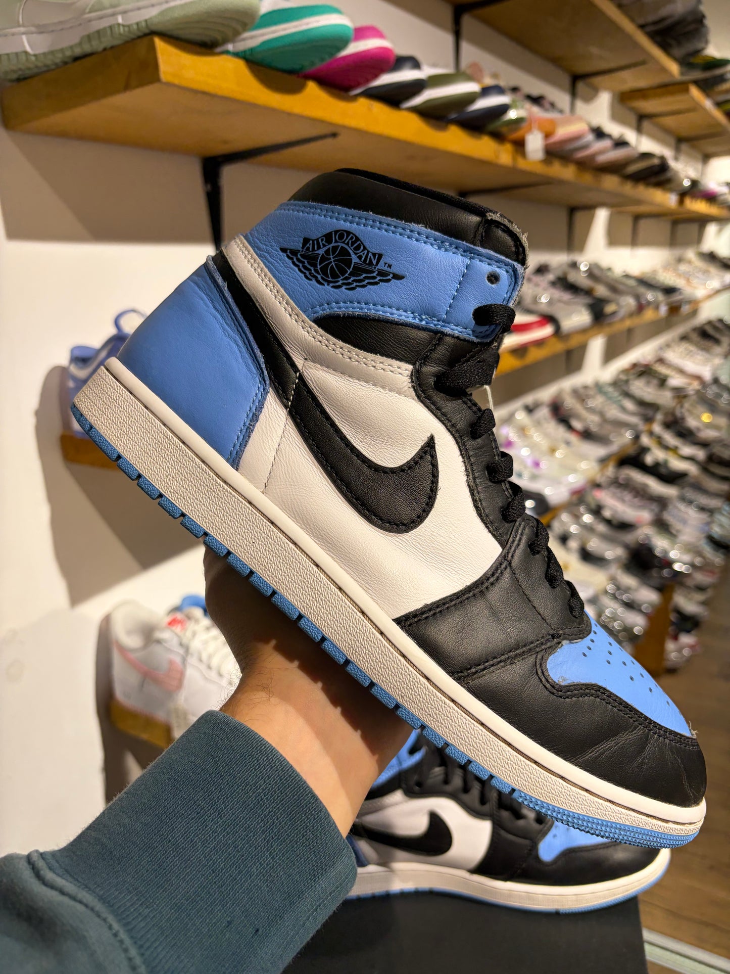 Air Jordan 1 High UNC Toe UK 10.5