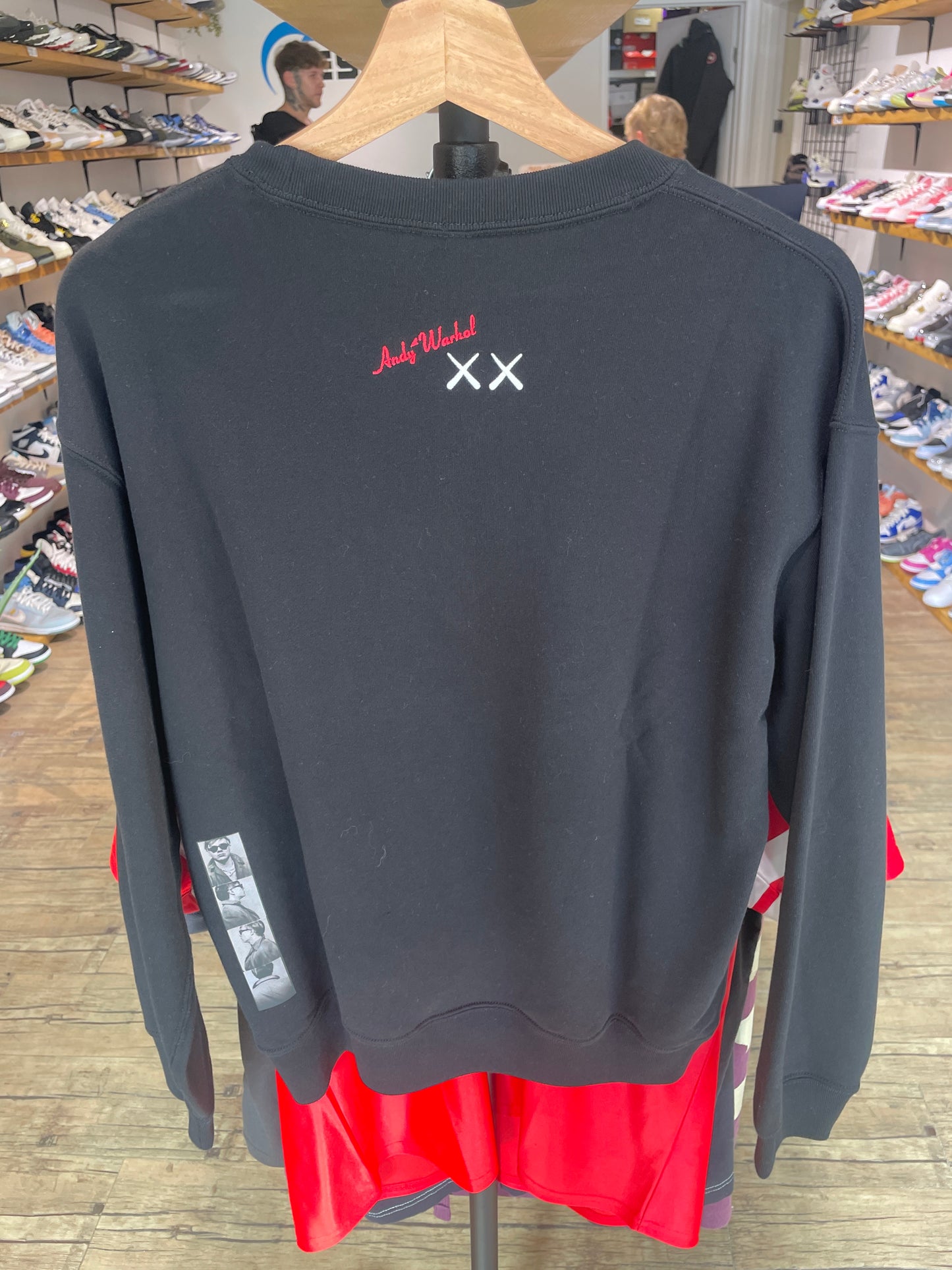 Uniqlo KAWS Tee (XS)