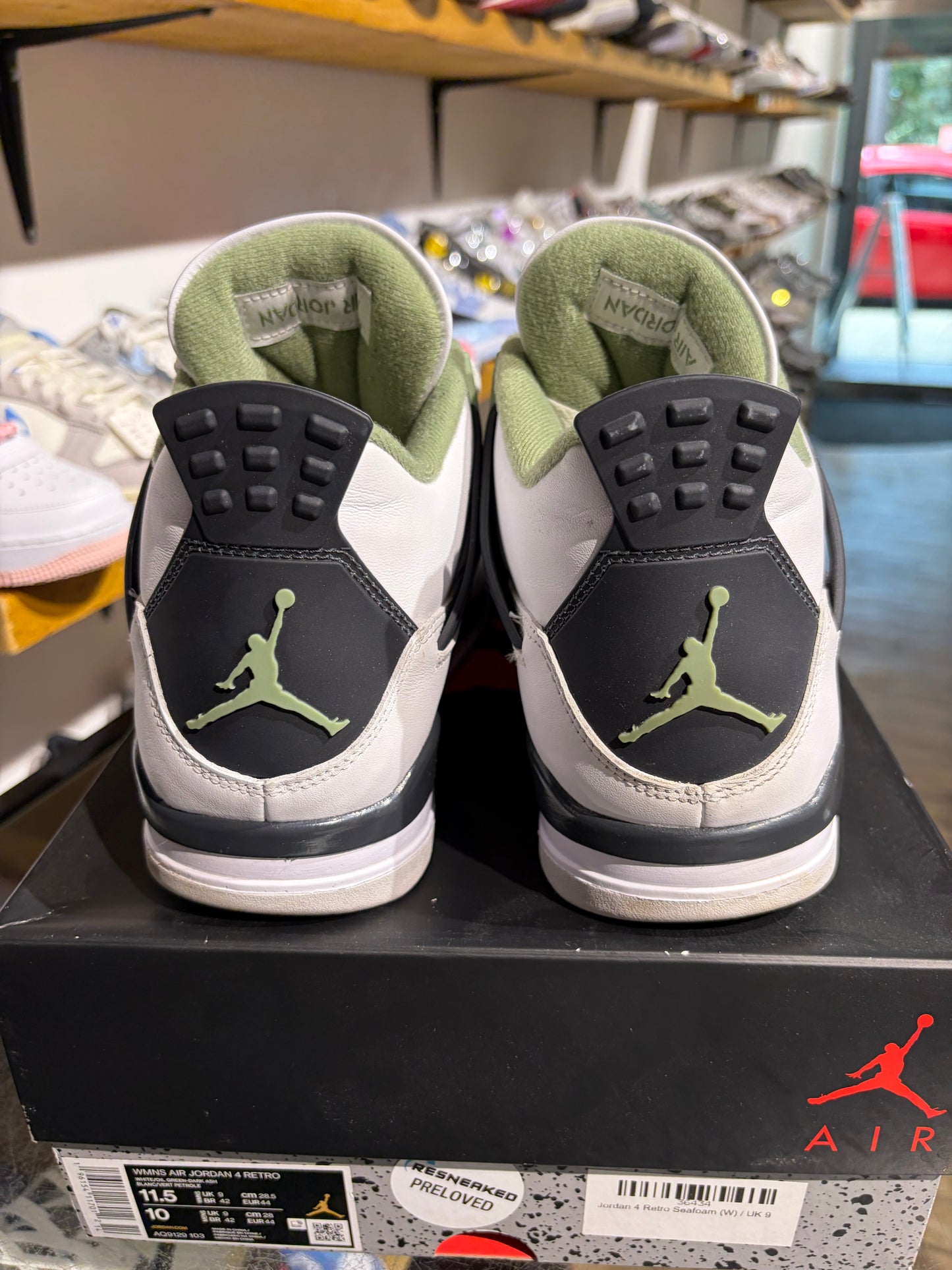 Air Jordan 4 Seafoam (W) UK 9