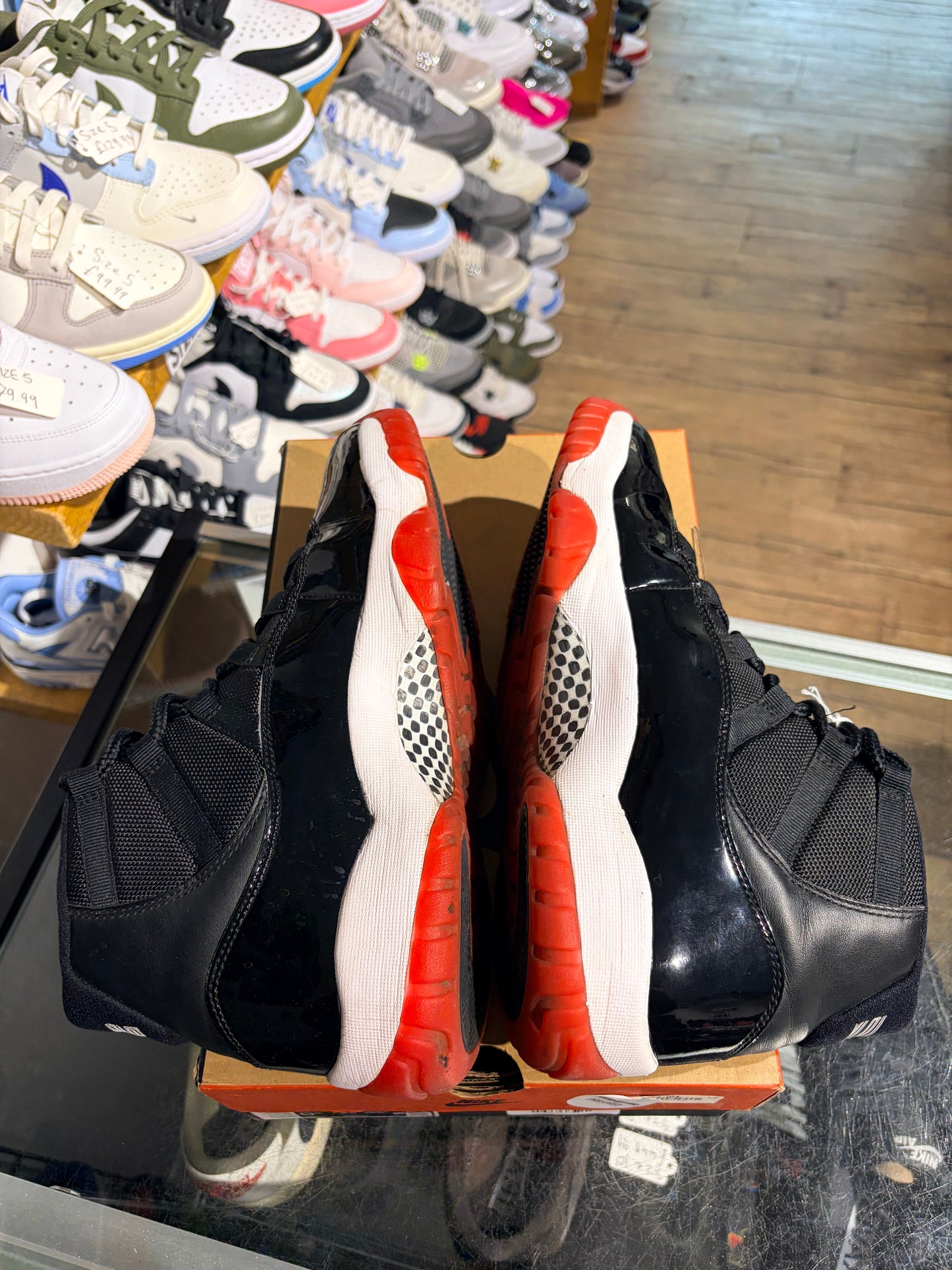 Air Jordan 11 Bred UK 8.5