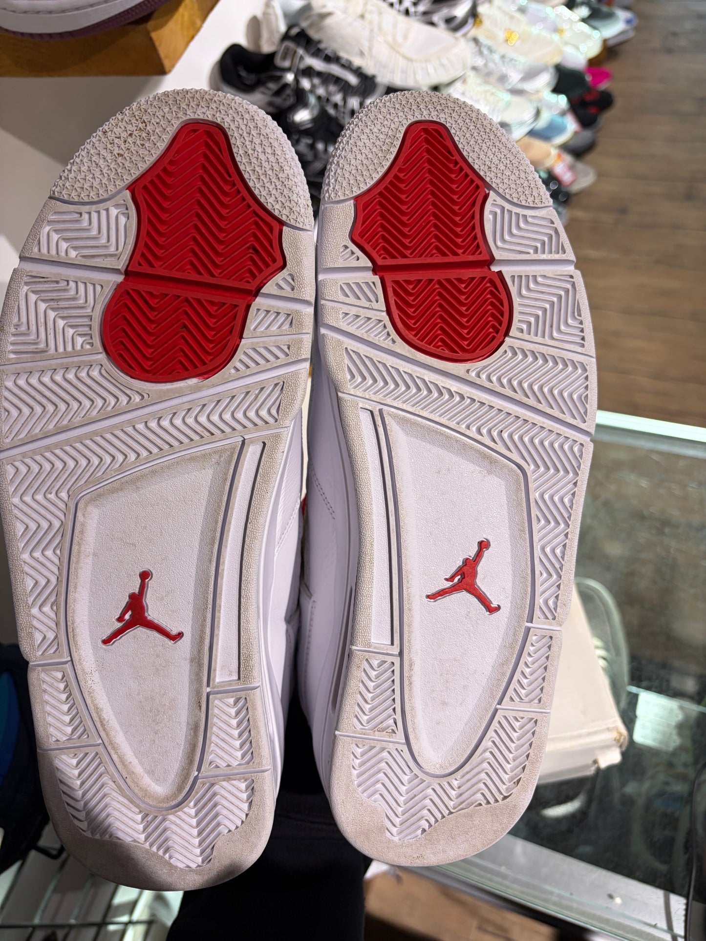 Jordan 4 Red Metallic UK 9.5