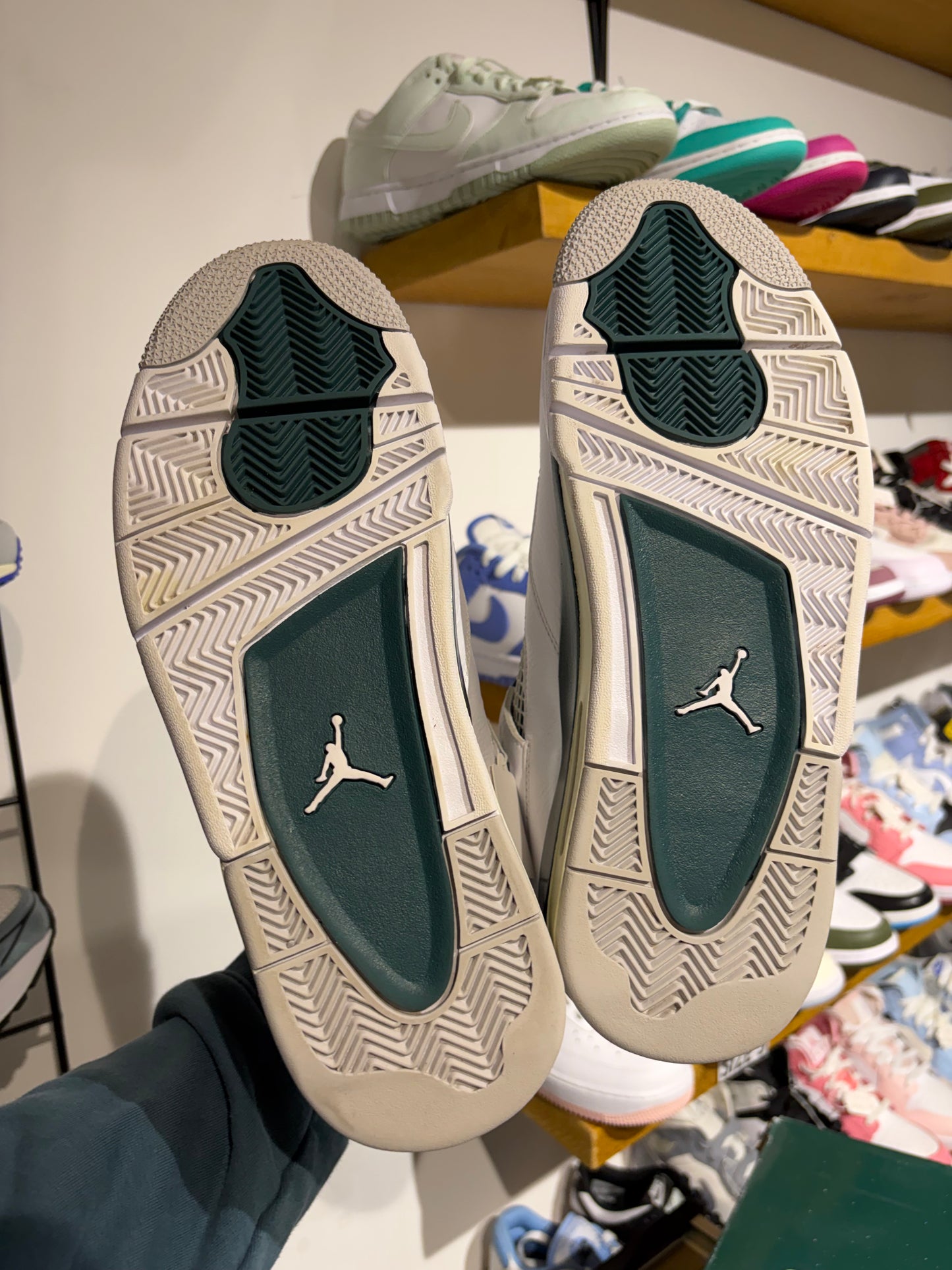 Air Jordan 4 Oxidised Green UK 9