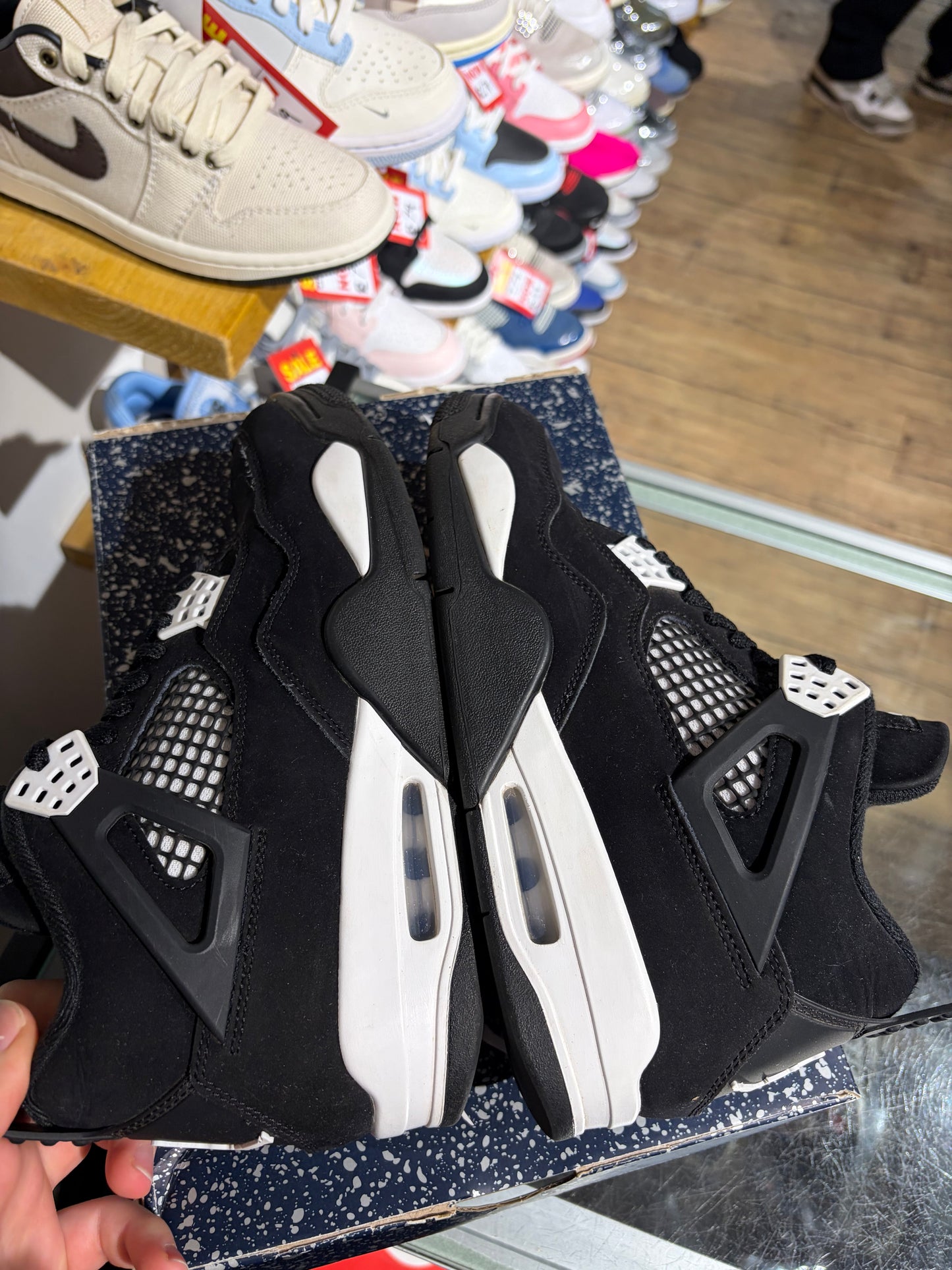 Air Jordan 4 White Thunder UK 7