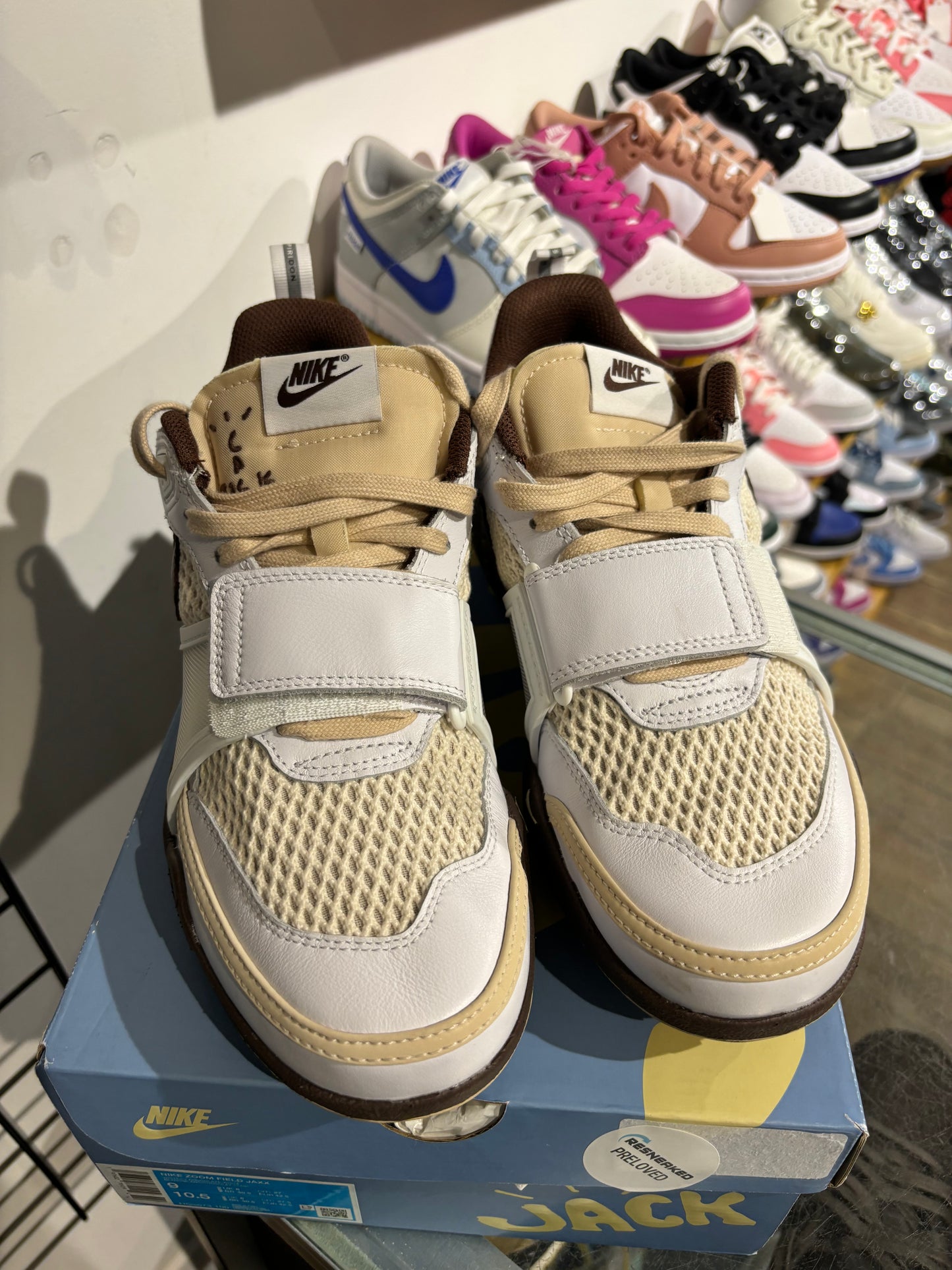 Nike Zoom Field Jaxx Travis Scott Light Chocolate UK 8