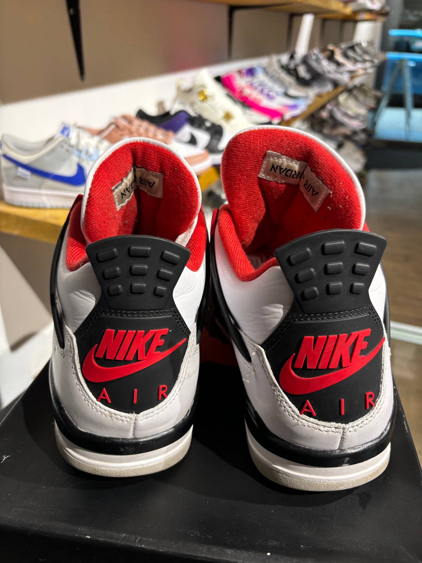 Air Jordan 4 Fire Red UK 7.5