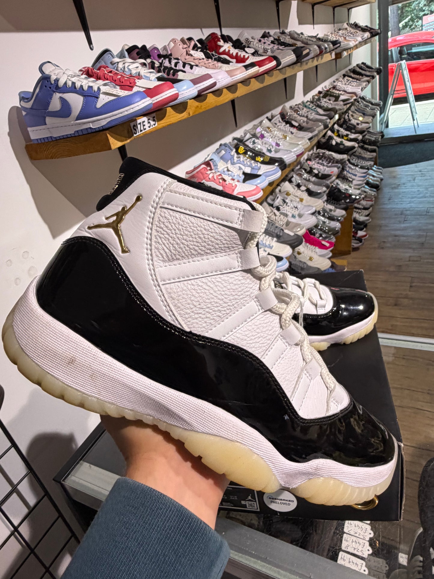 Air Jordan 11 Gratitude UK 9