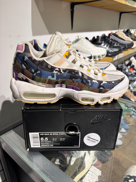 AM95 ERDL Party White UK 7.5
