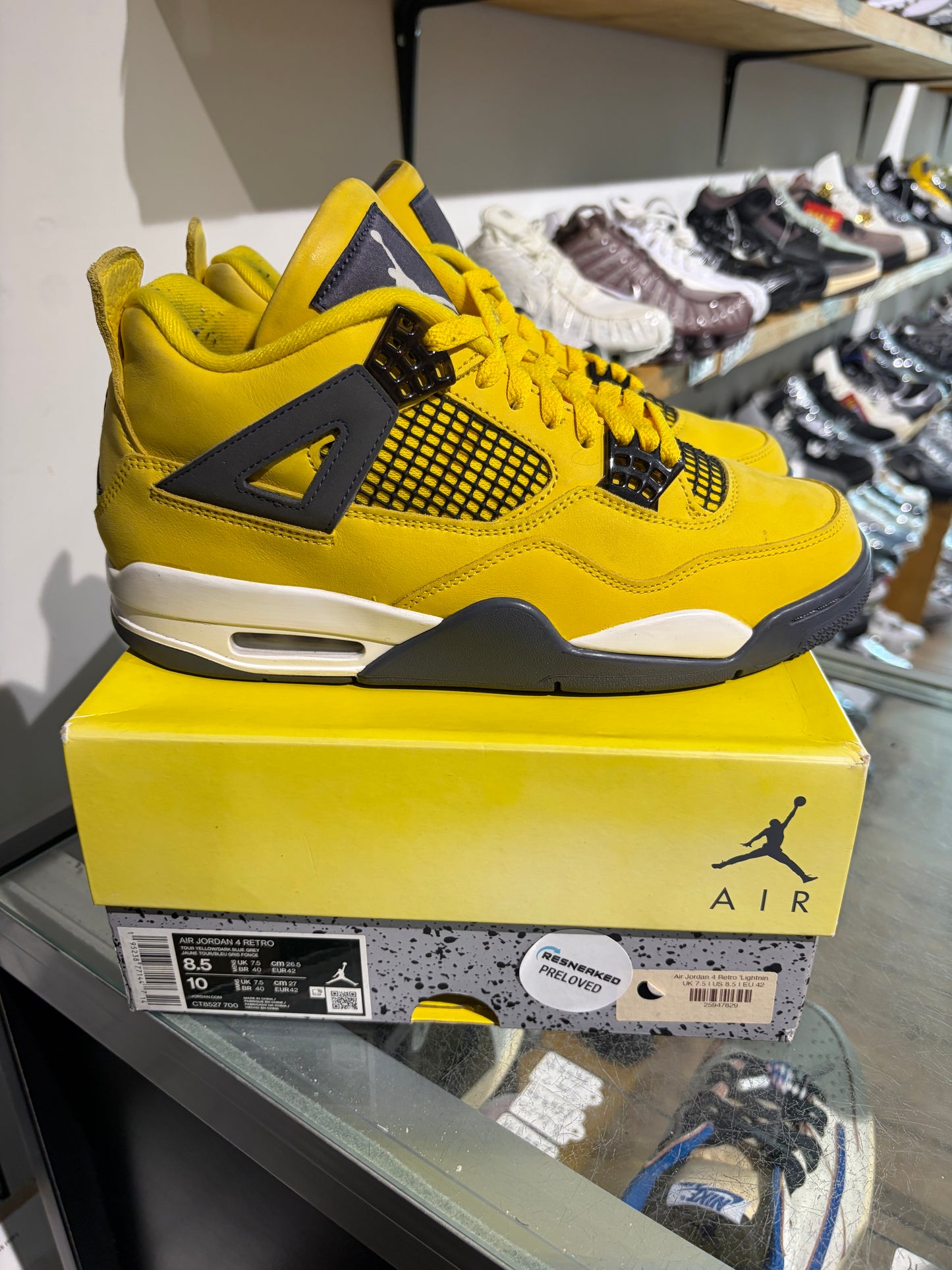 Jordan 4 Lightning UK 7.5 #145